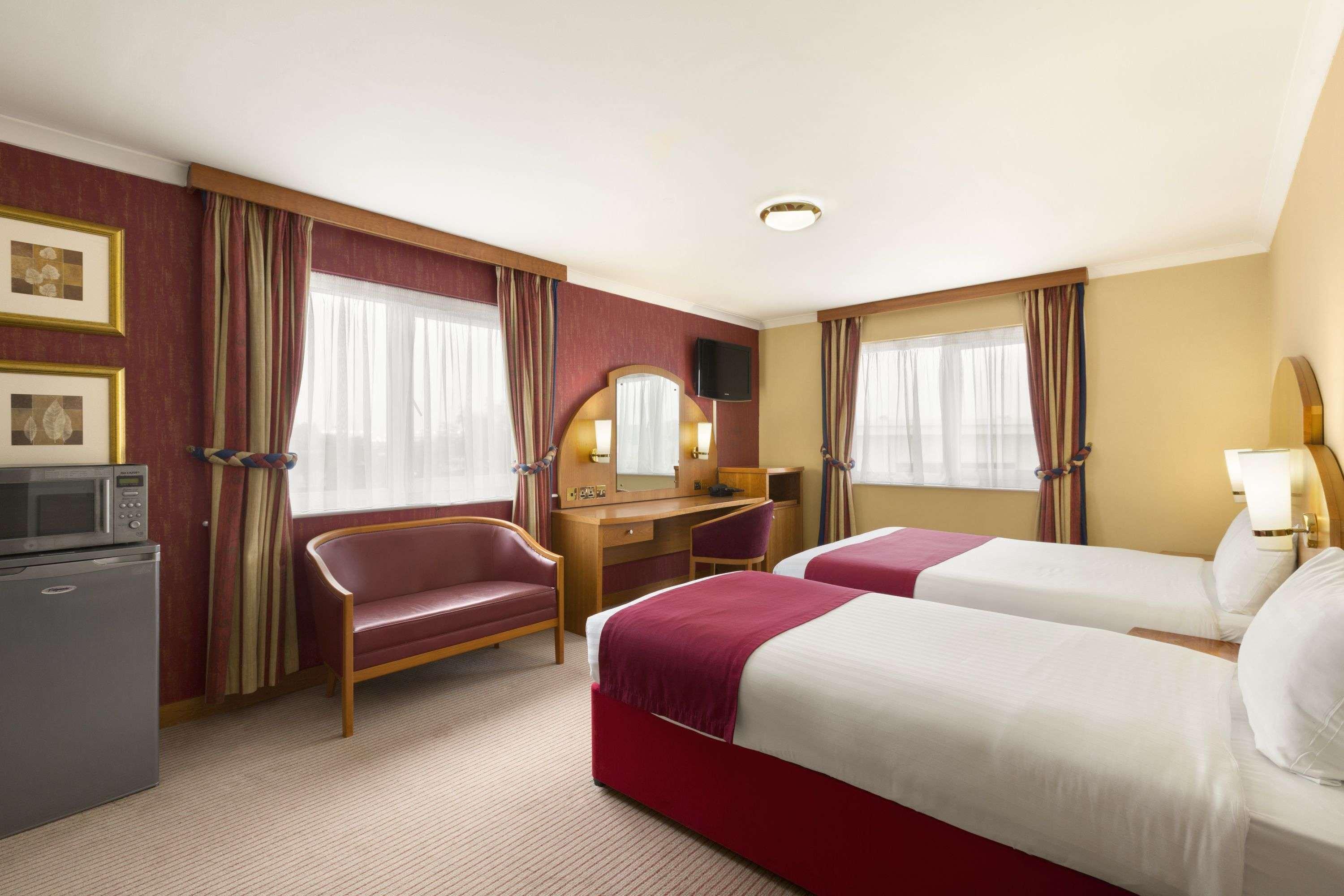 Ramada London South Ruislip — photo 4
