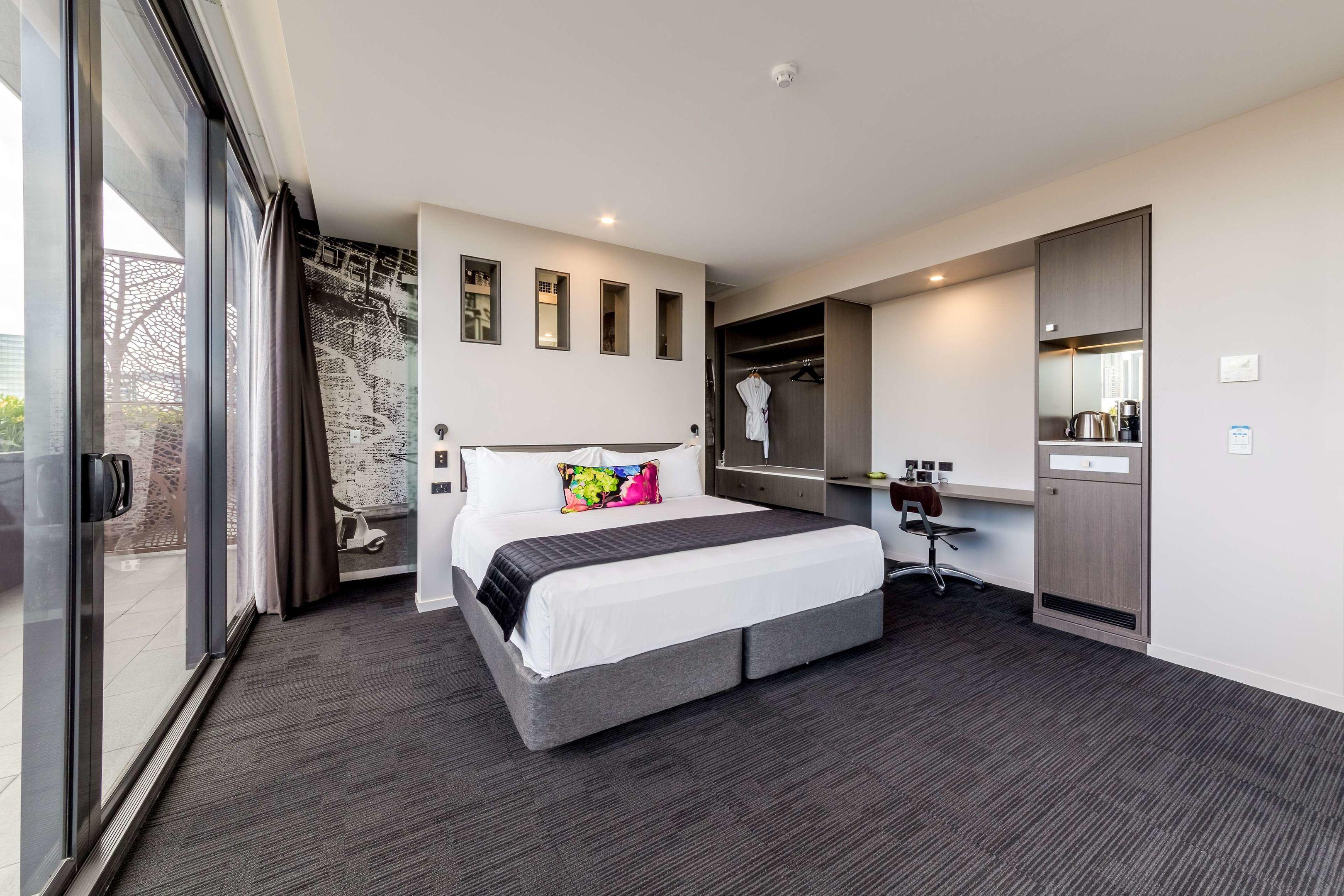 Sage Hotel Brisbane James Street — photo 5