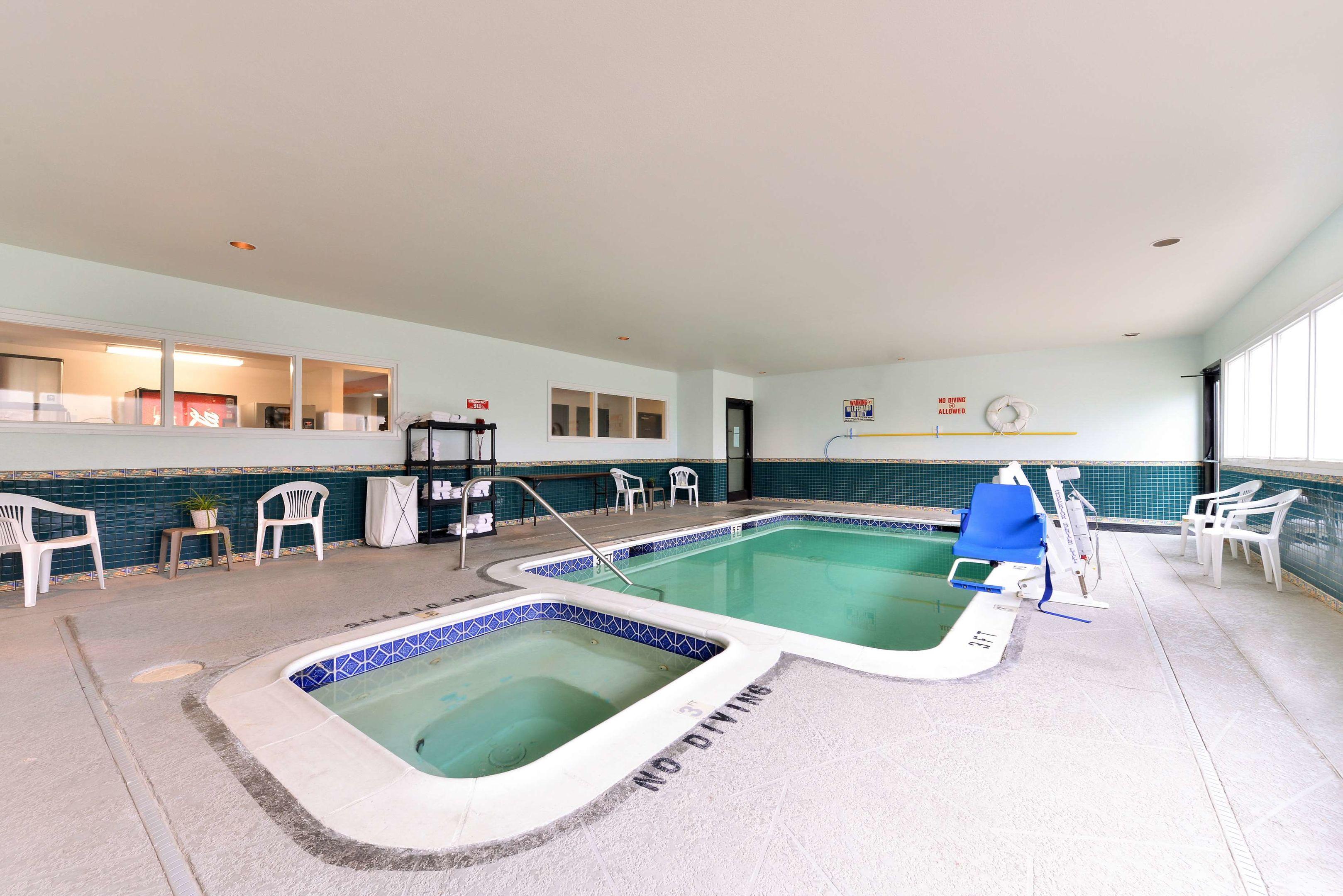 Americas Best Value Inn — photo 4