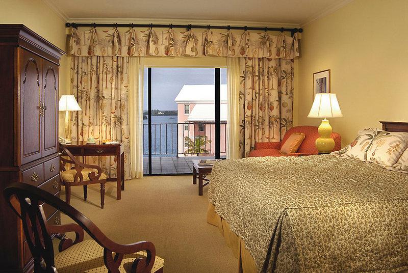 Hamilton Princess & Beach Club - A Fairmont Managed Hotel — photo 2