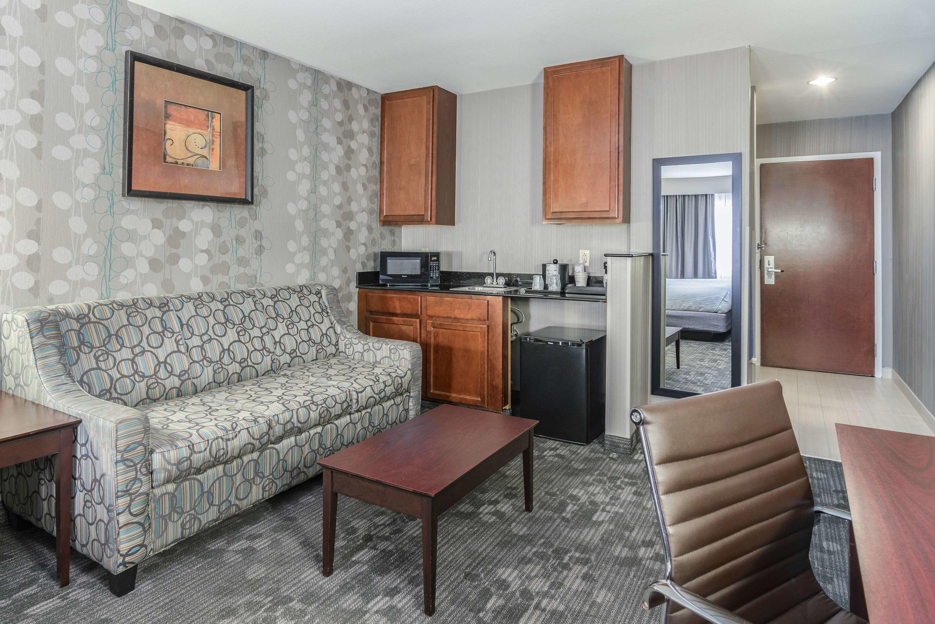 Best Western Concord Inn & Suites — photo 4