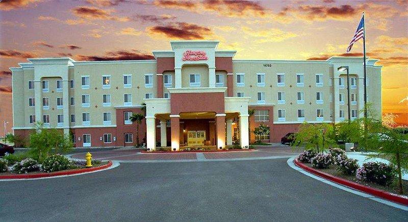 Hampton Inn & Suites Phoenix-Surprise — photo 3