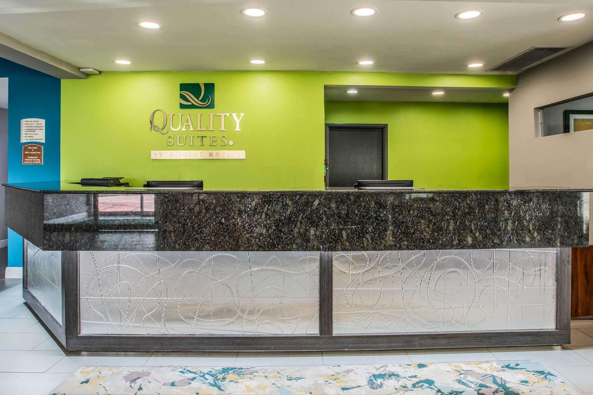 Quality Suites Downtown Convention Center — photo 5