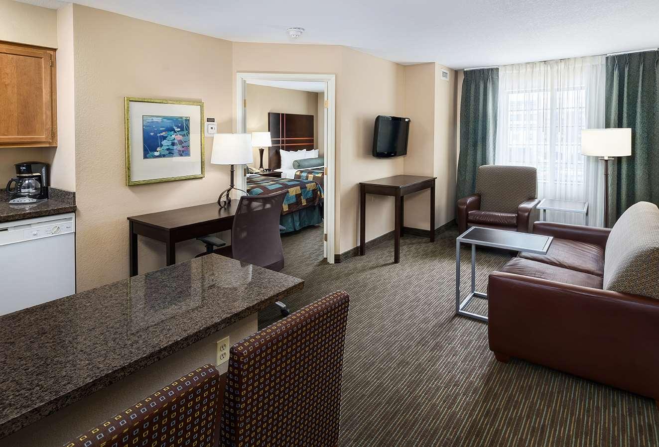 The Aspen Suites Rochester — photo 3