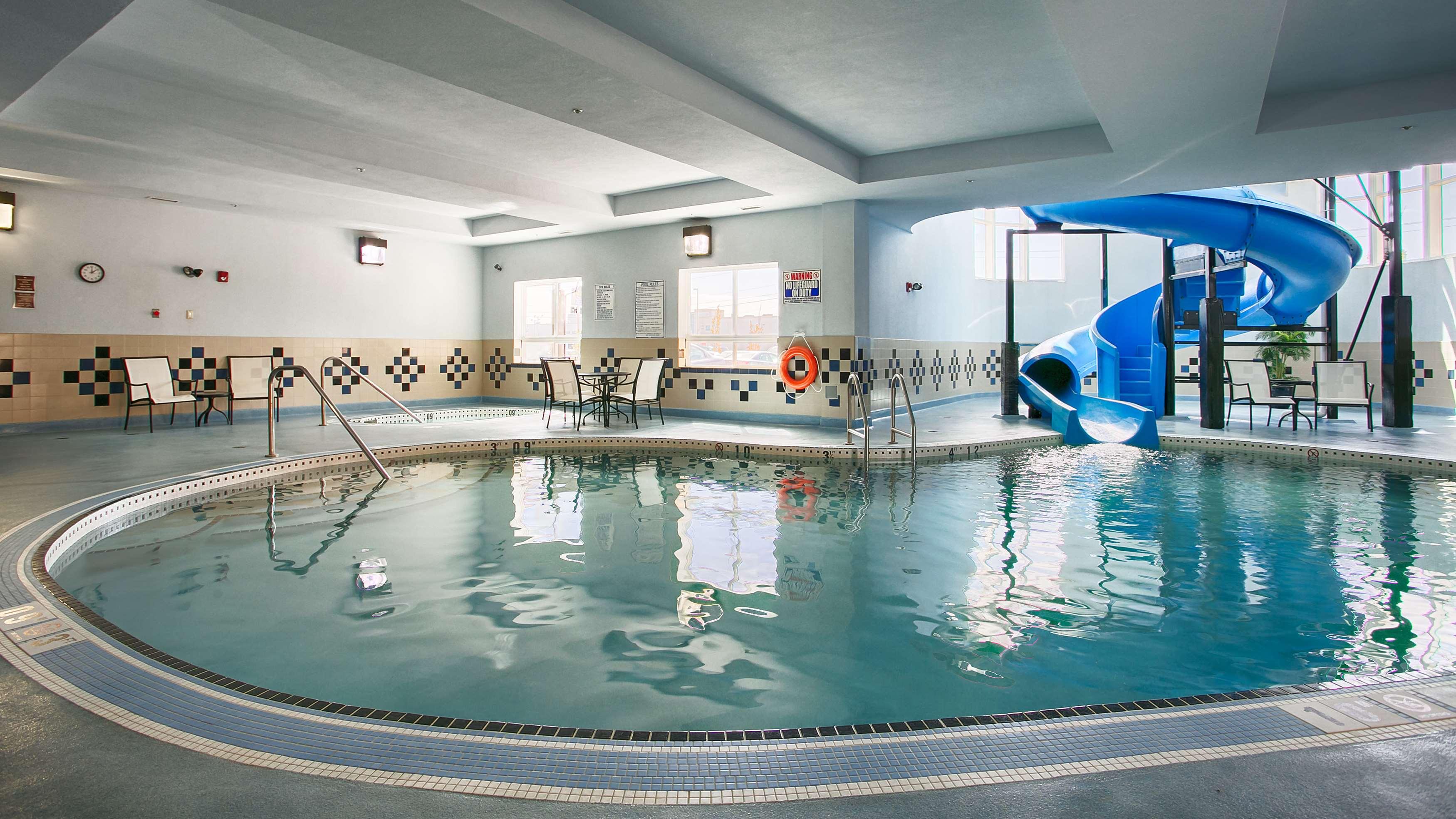 Best Western Premier Freeport Inn & Suites — photo 3