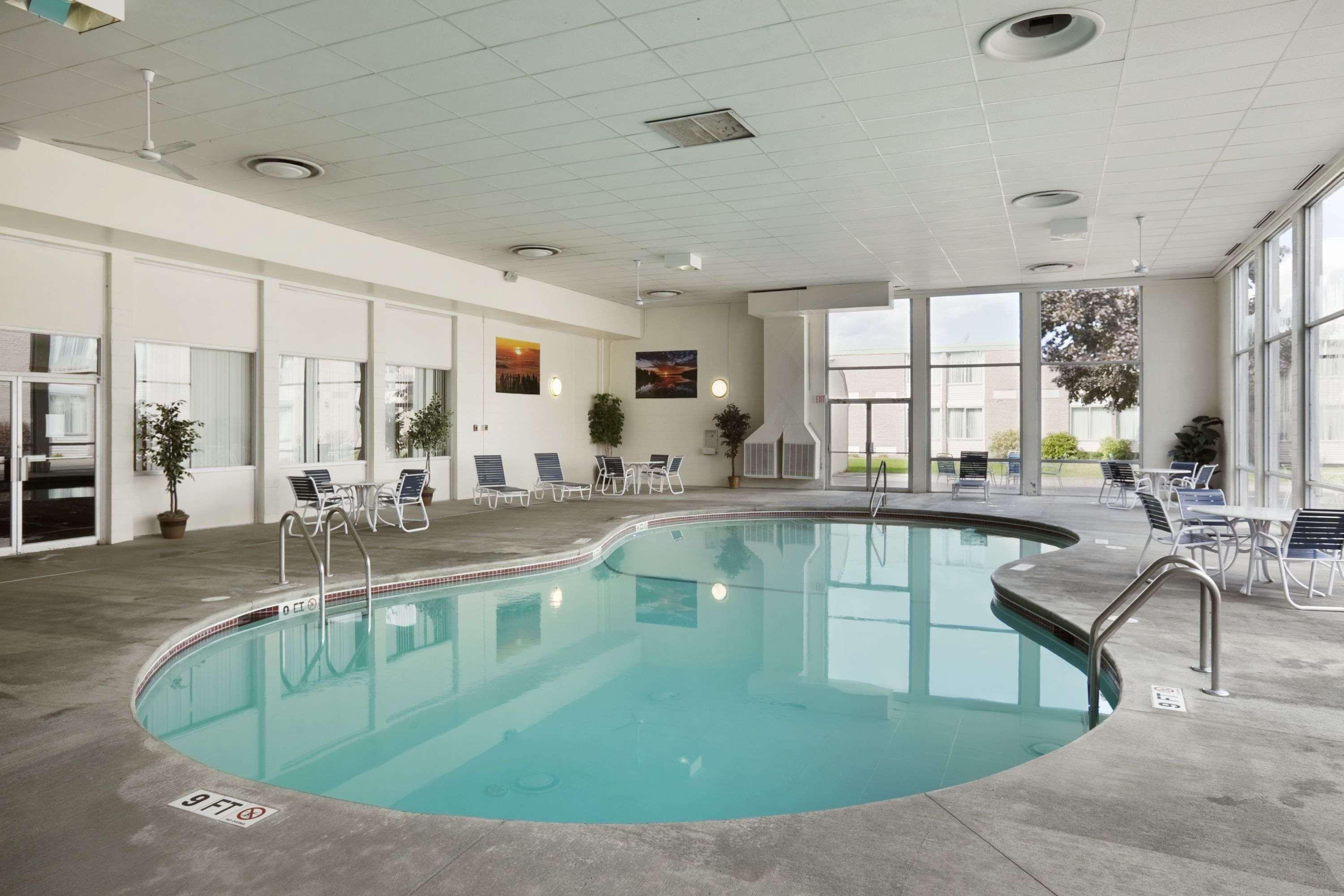 Ramada Bangor — photo 4