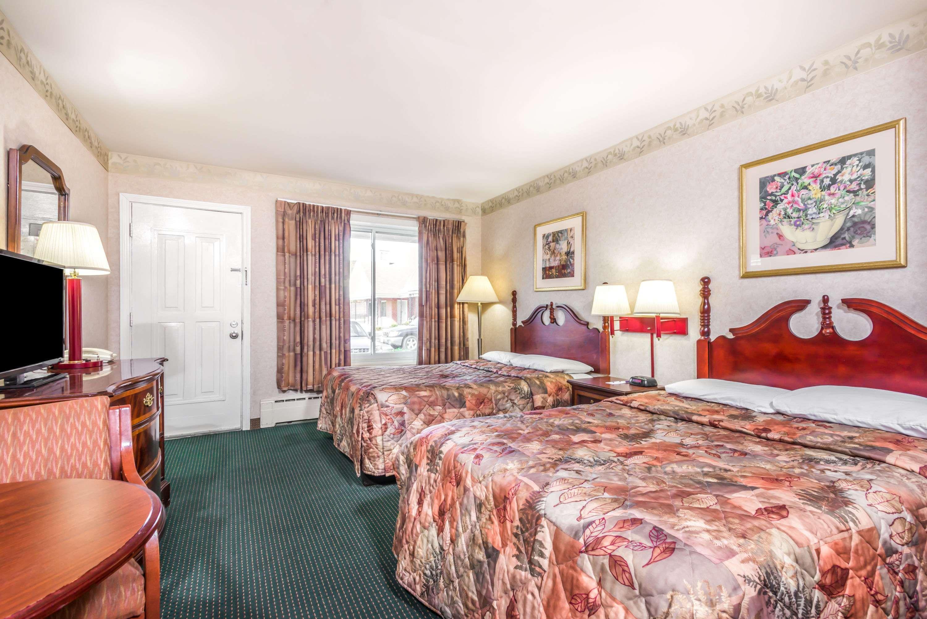 Knights Inn Lenox — photo 3