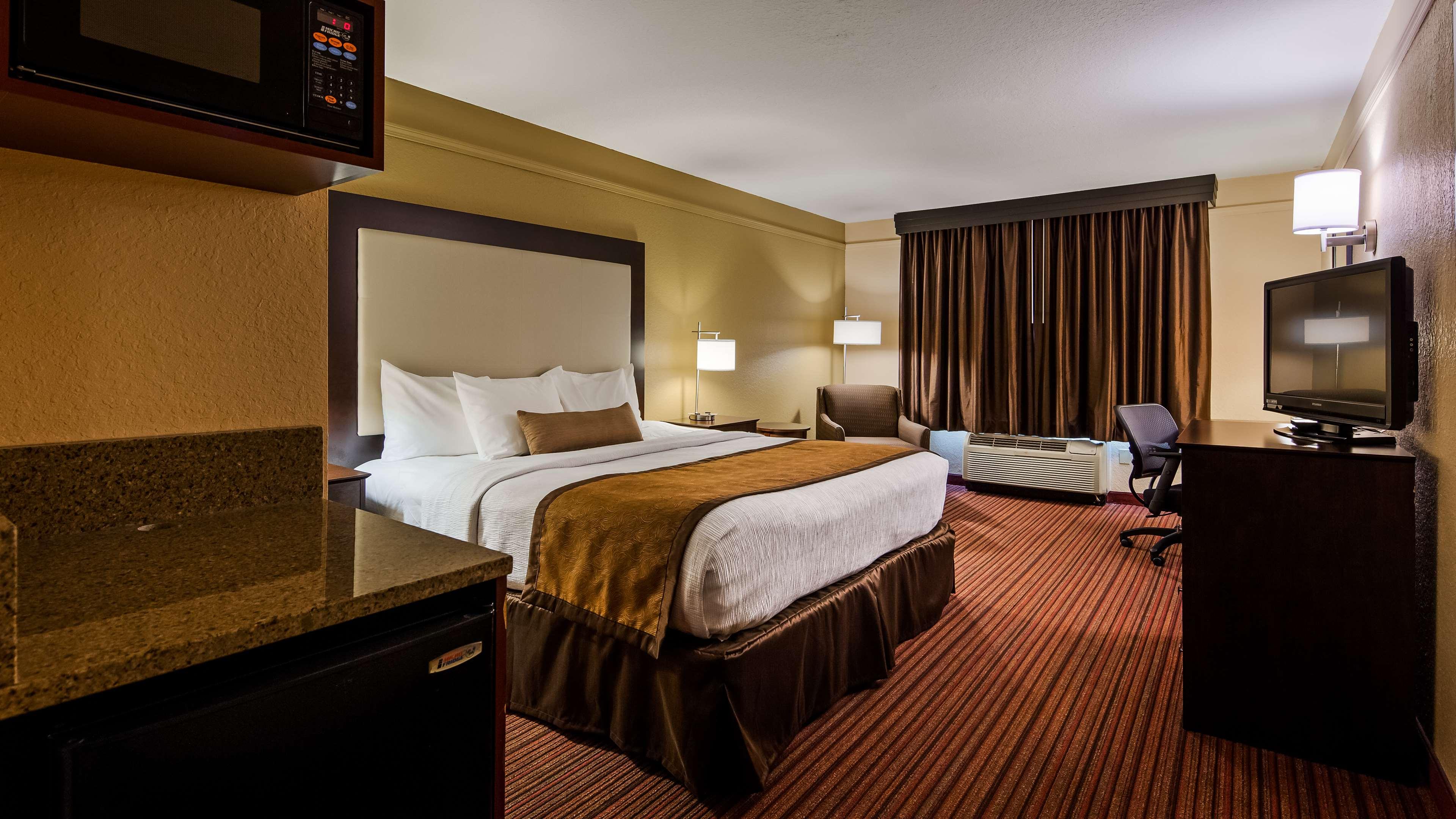 Best Western Plus Strawberry Inn & Suites — photo 5
