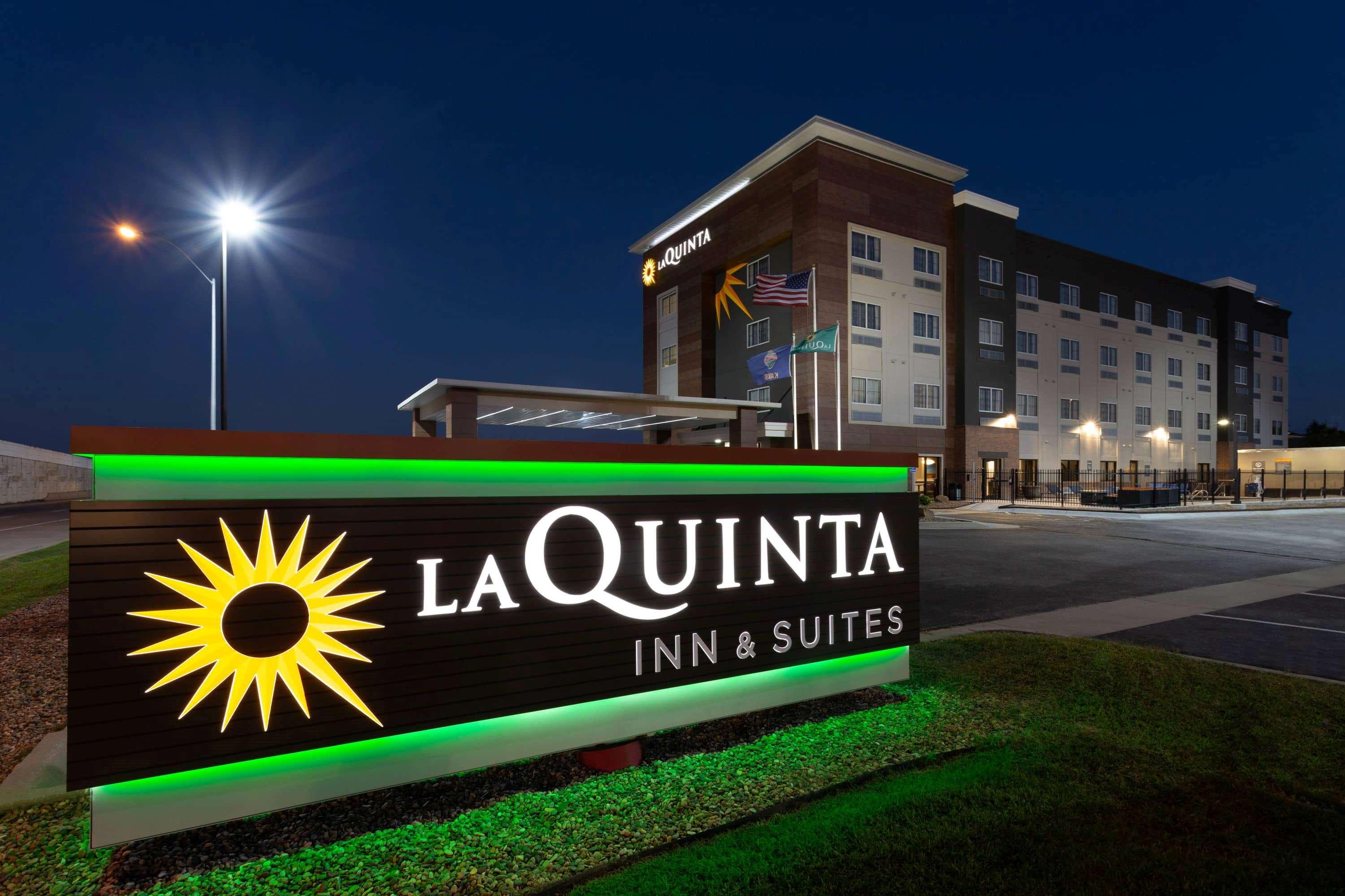 La Quinta by Wyndham Wichita Airport — photo 3