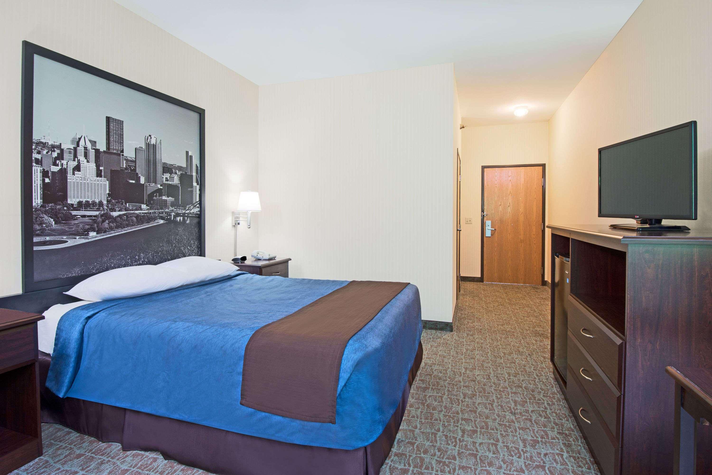 Super 8 by Wyndham Grove City — photo 4