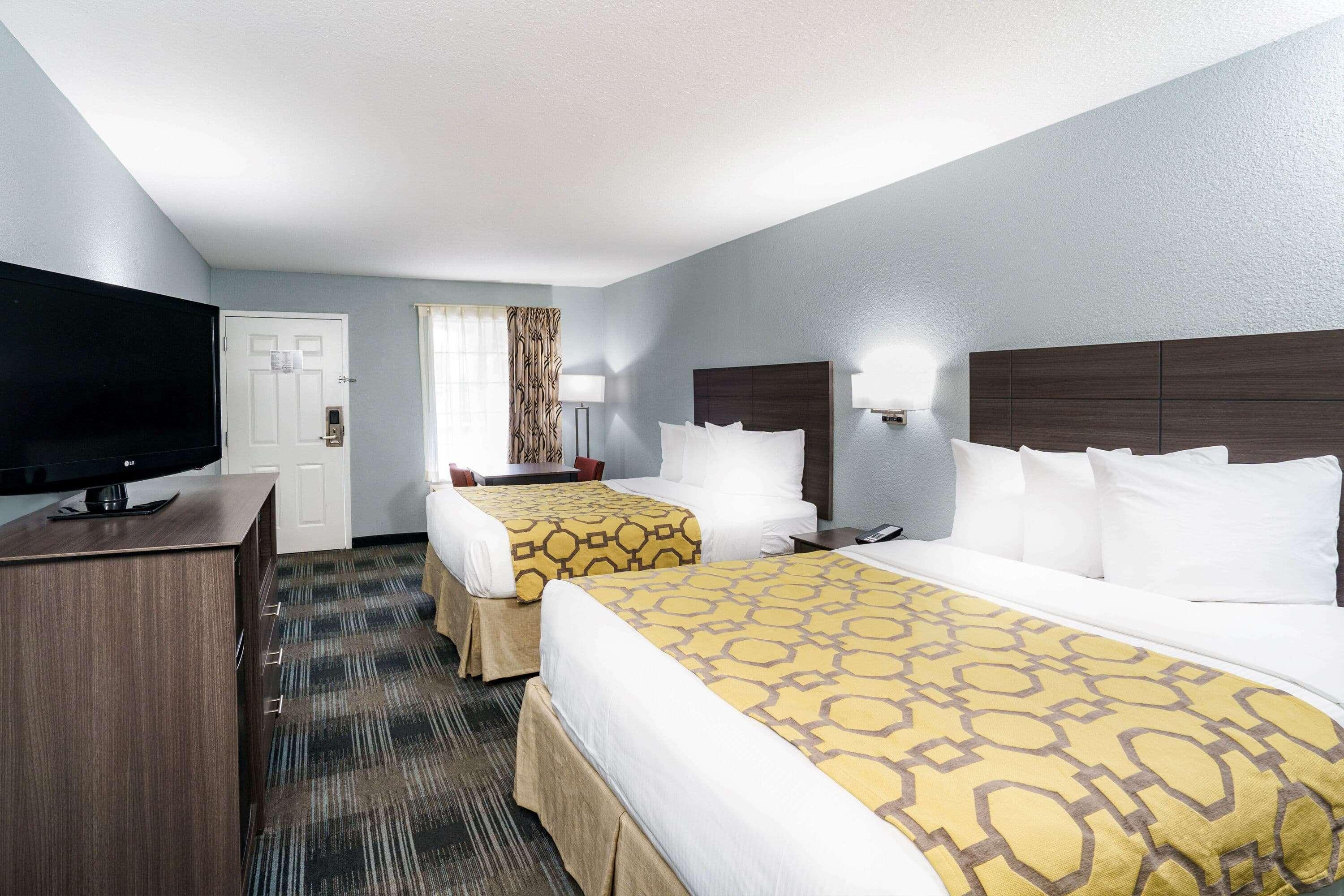 Baymont Inn & Suites Gallatin — photo 5