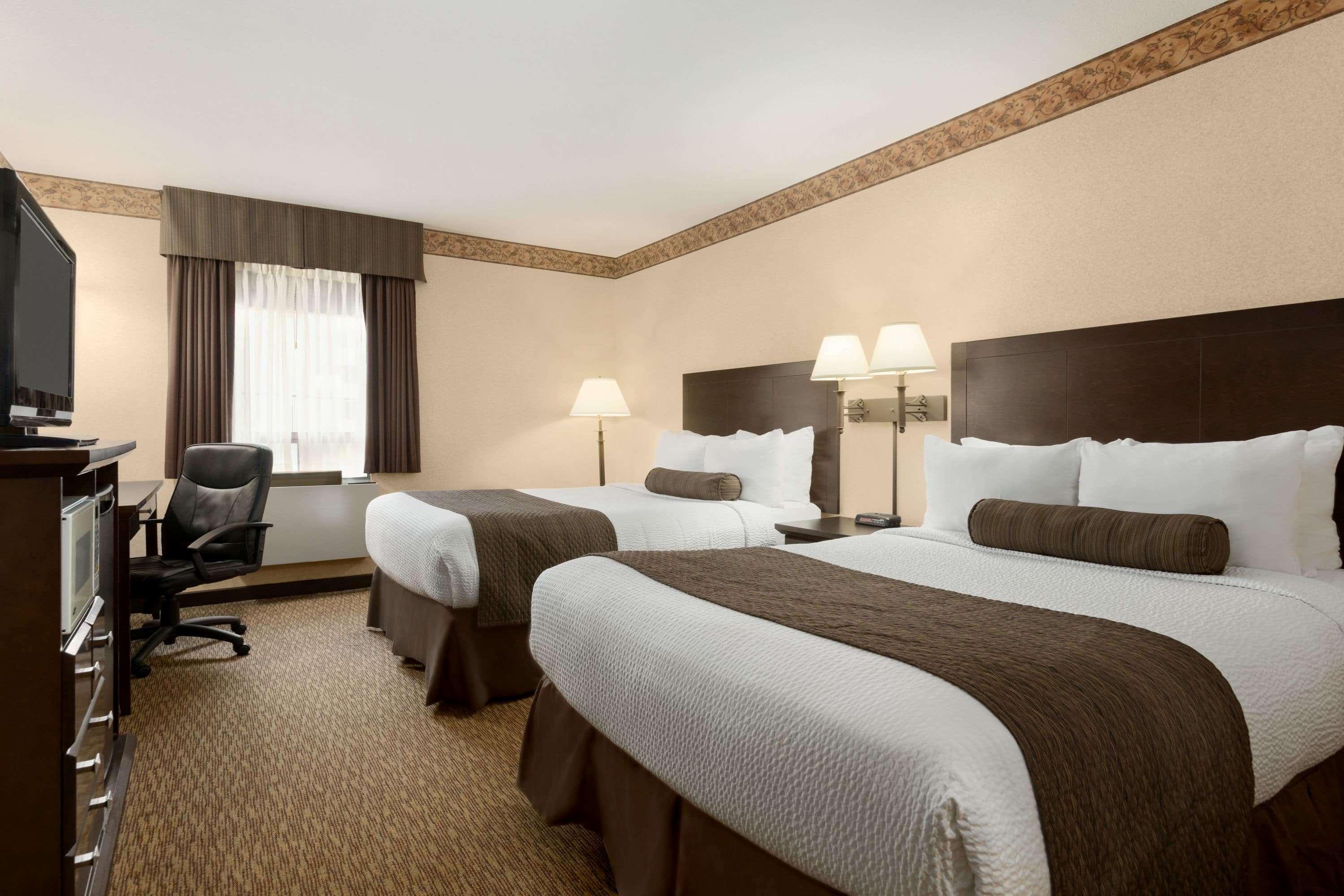 Days Inn & Suites Sault Ste. Marie — photo 5