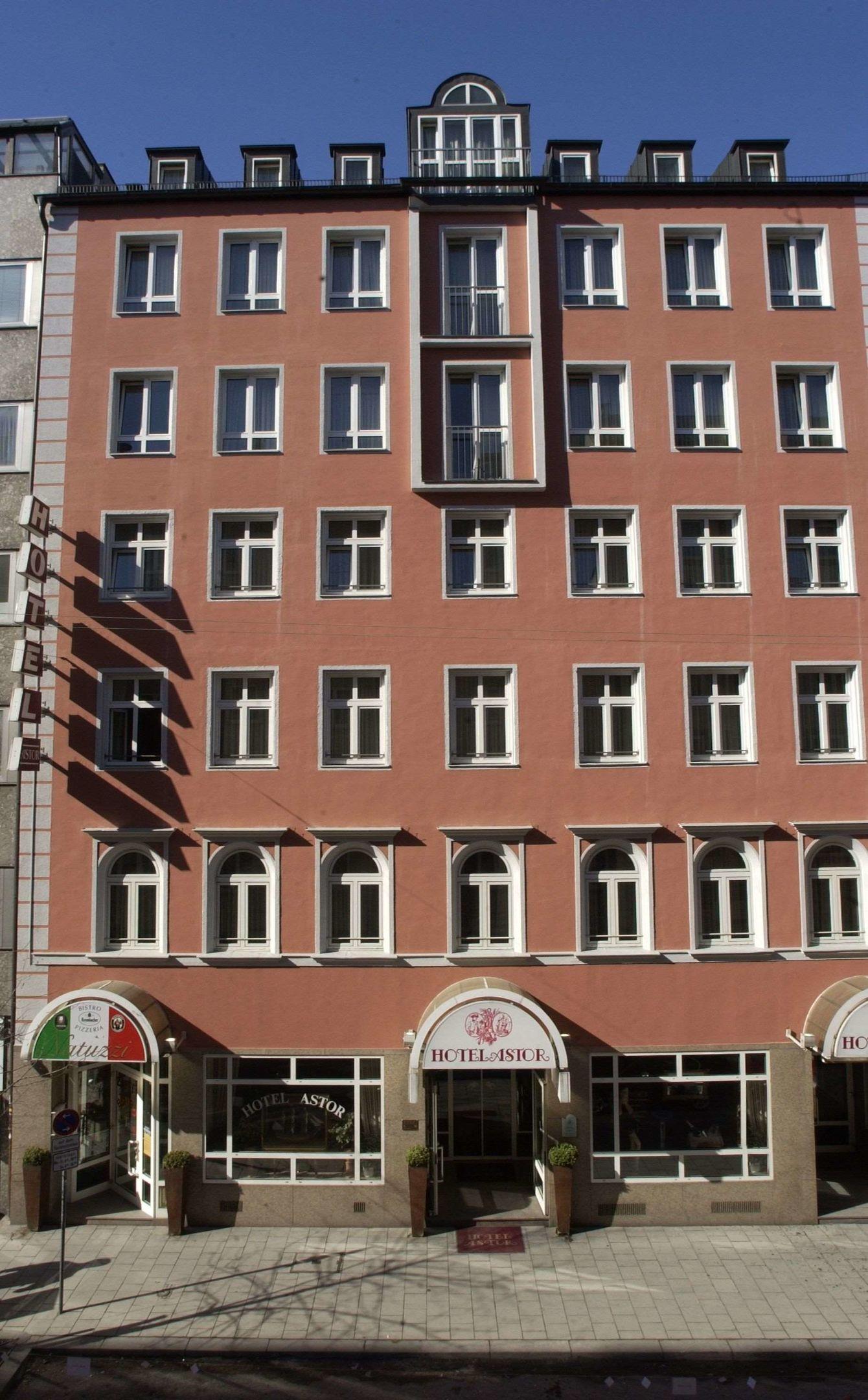 Astor — photo 4