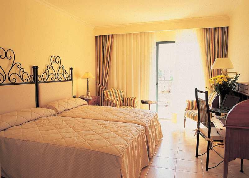 La Quinta Menorca by PortBlue Boutique — photo 4