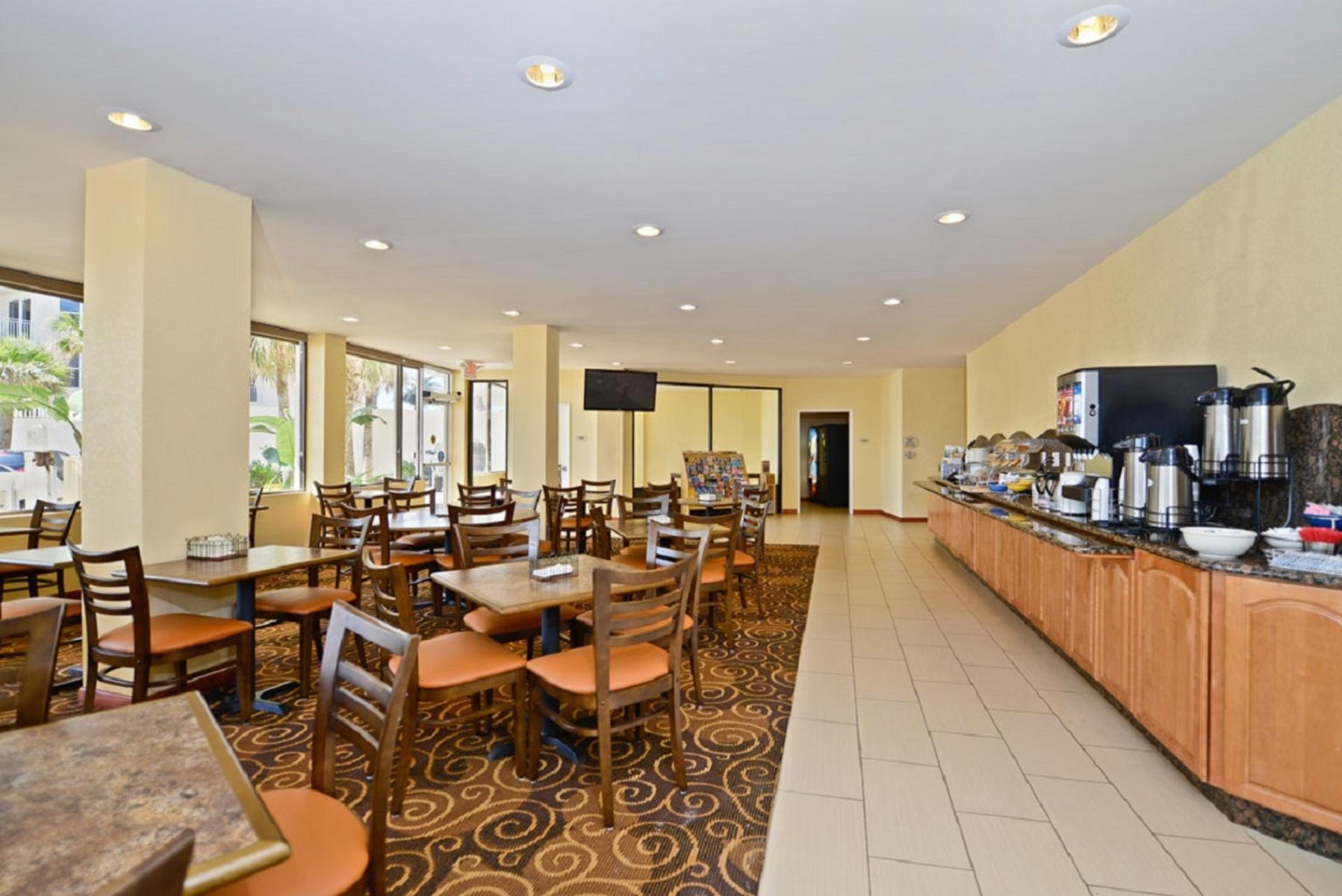 Daytona Beach Shores Hotel — photo 4