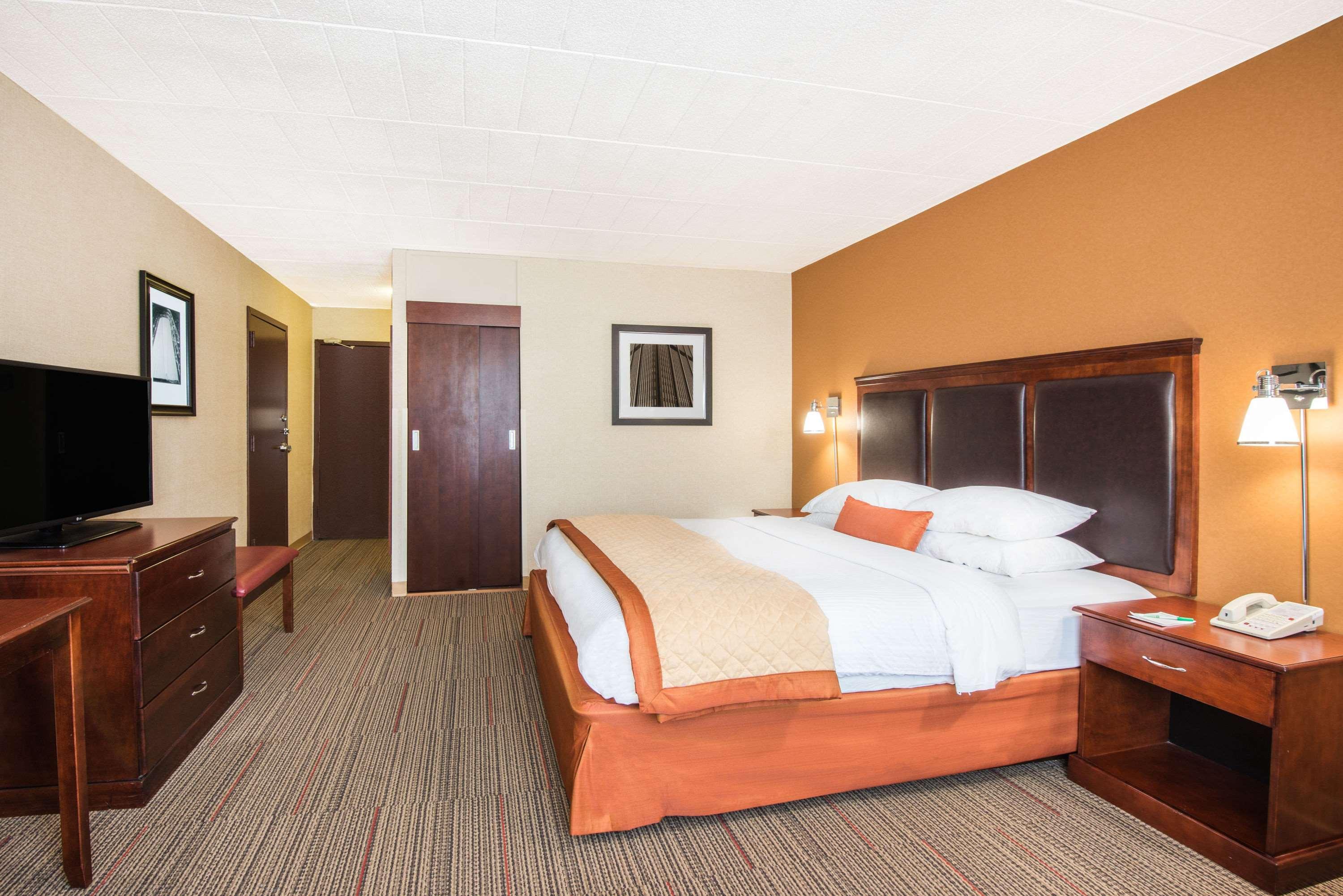 Wyndham Garden  Pittsburgh Airport — photo 4