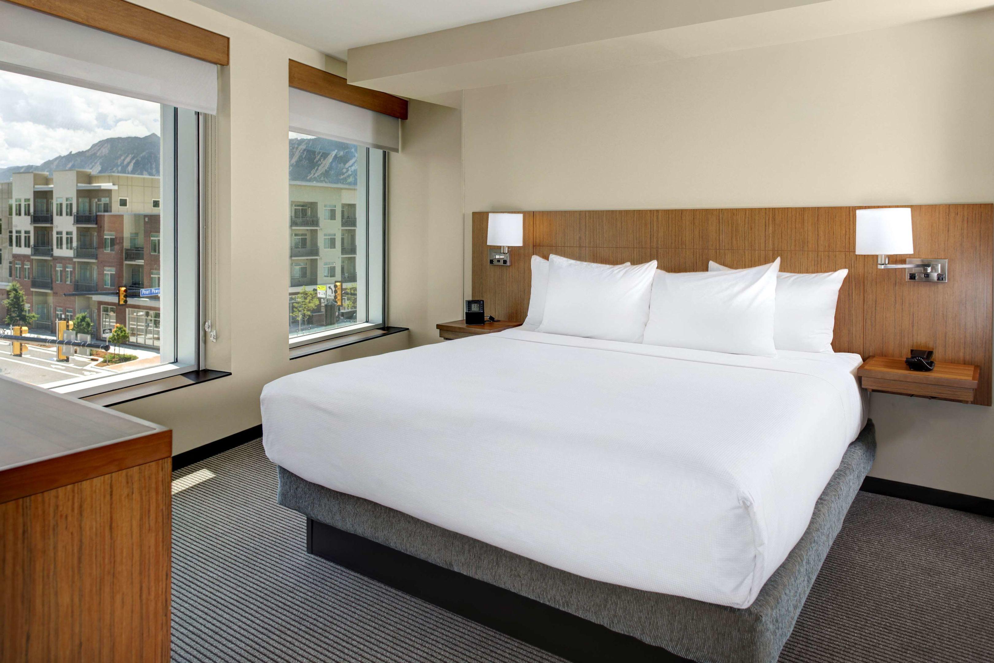 Hyatt Place Boulder/Pearl Street — photo 4