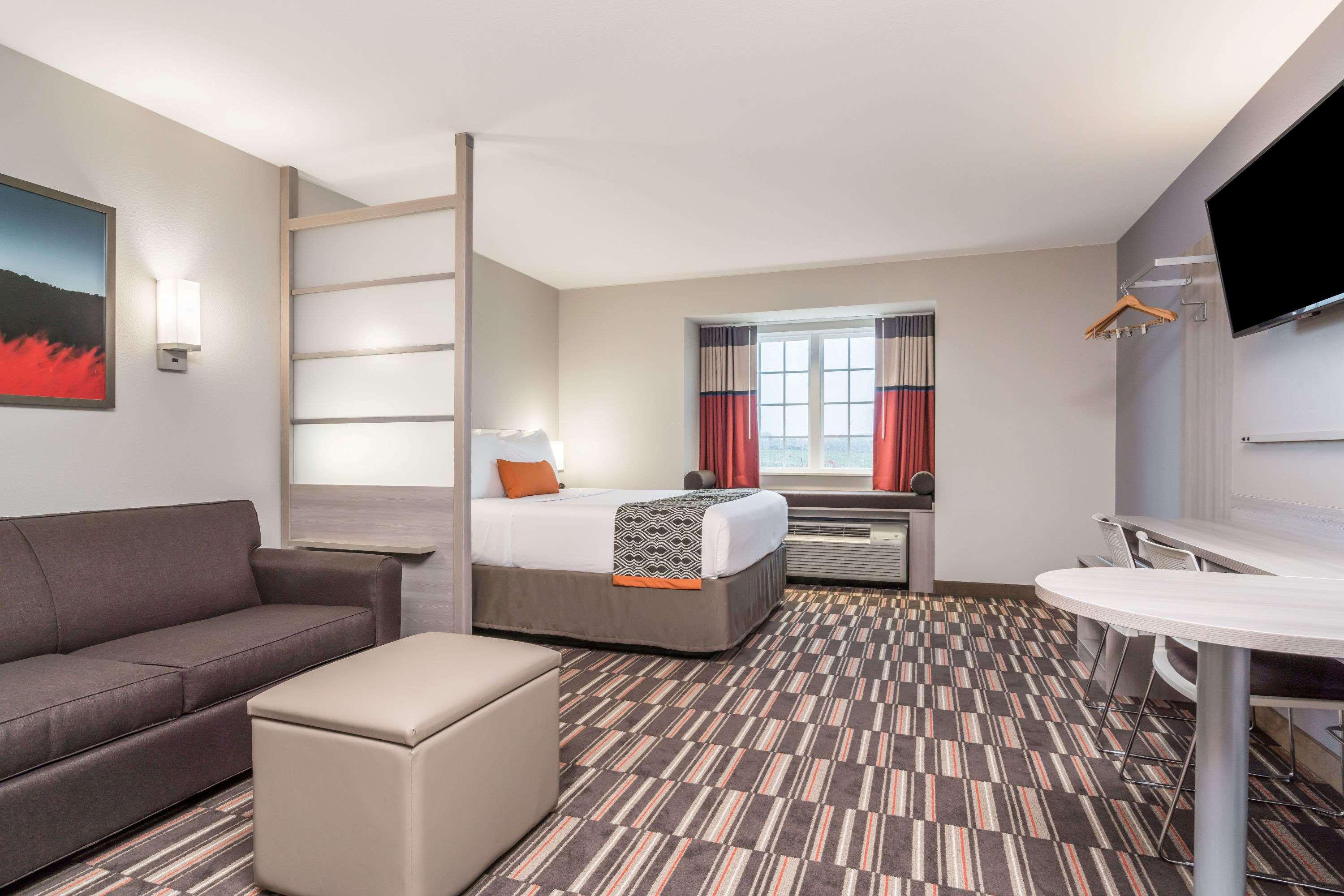 Microtel Inn & Suites by Wyndham Rochester South — photo 5