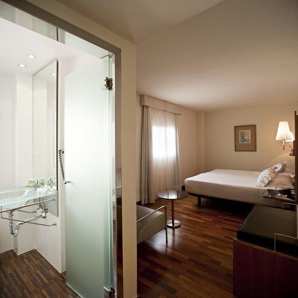AC Hotel La Linea — photo 4