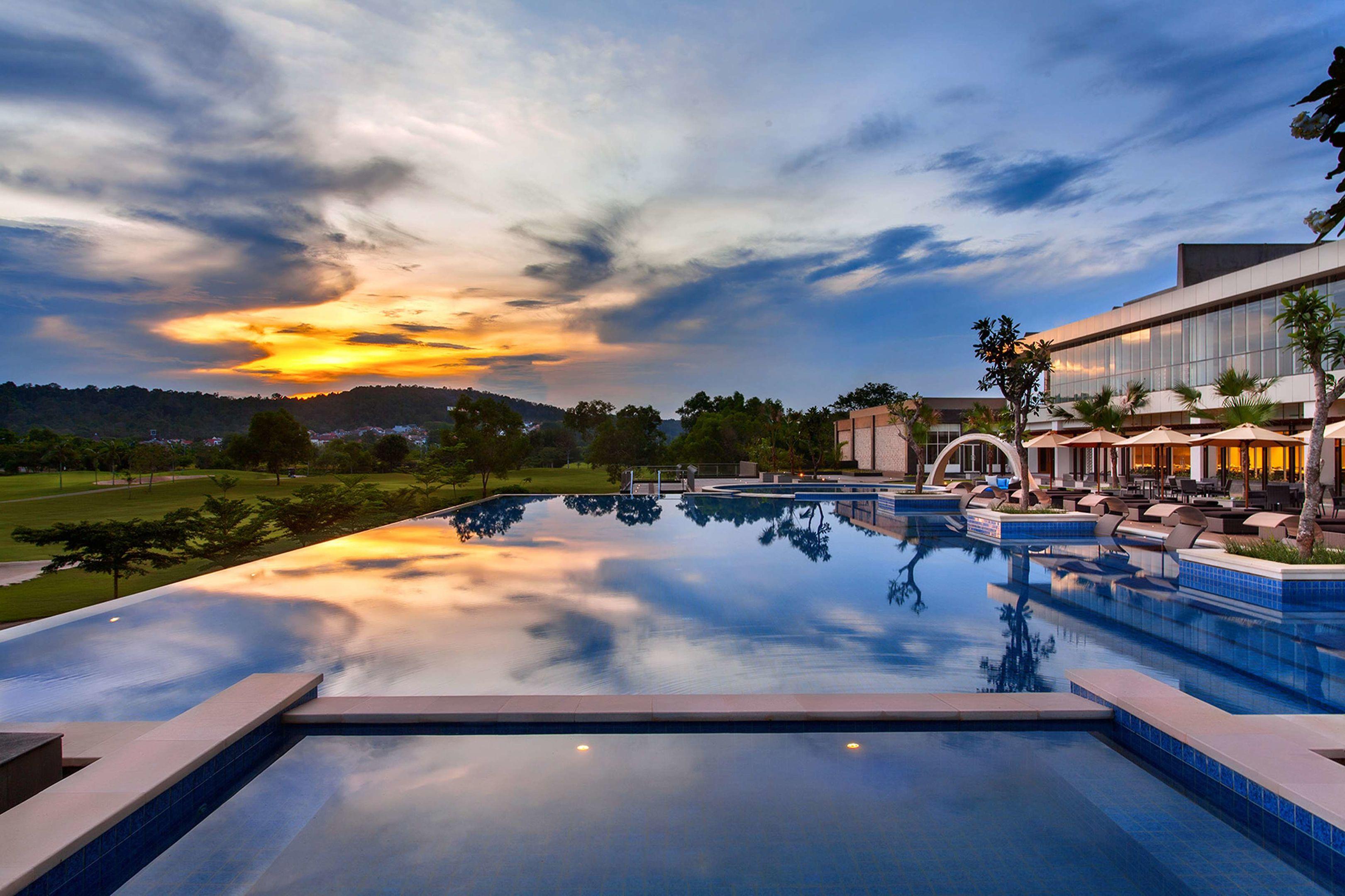 Radisson Golf & Convention Center Batam — photo 5