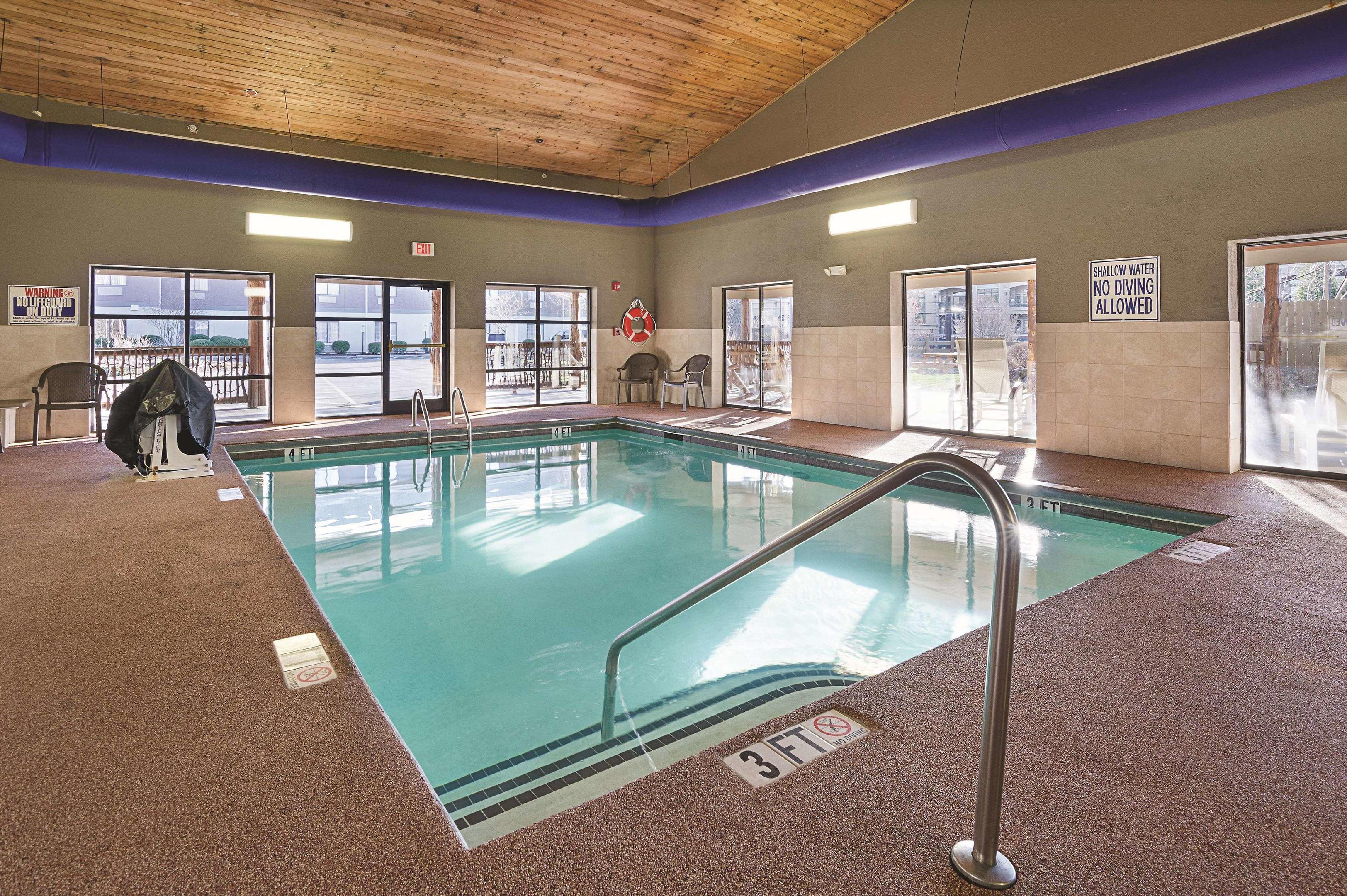 La Quinta Inn & Suites Boone — photo 5
