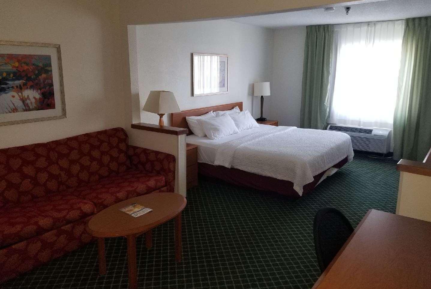 AmericInn by Wyndham Hudson — photo 5