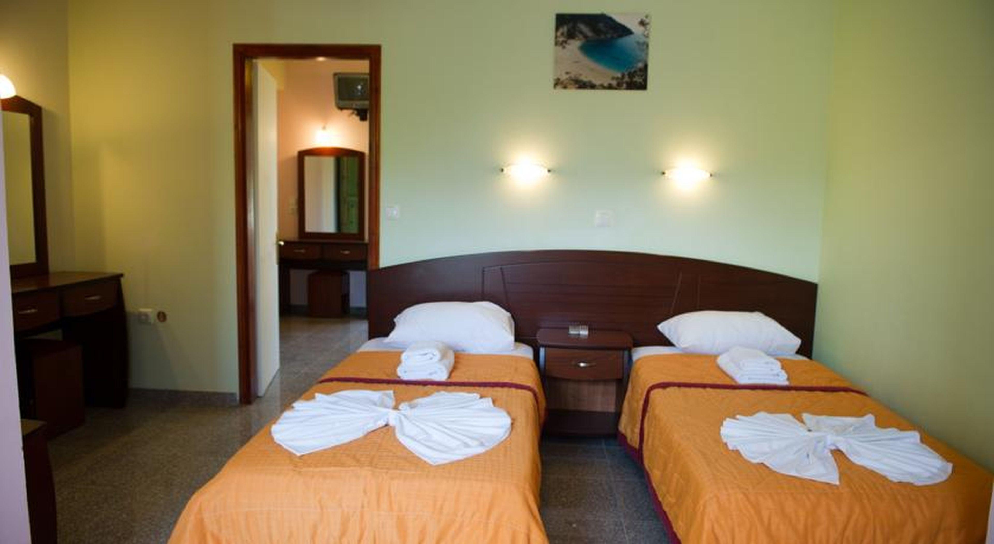 Kalias Hotel — photo 4