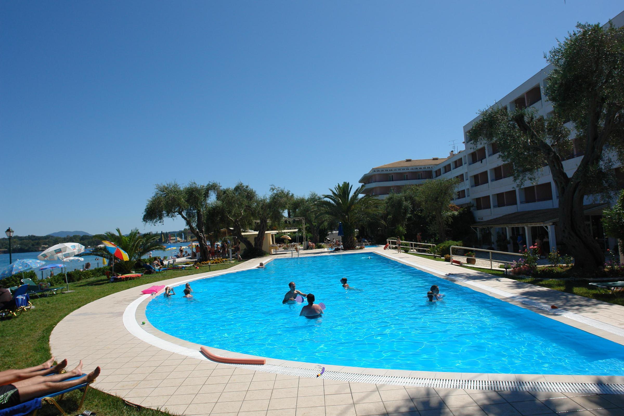 Elea Beach Hotel — photo 3