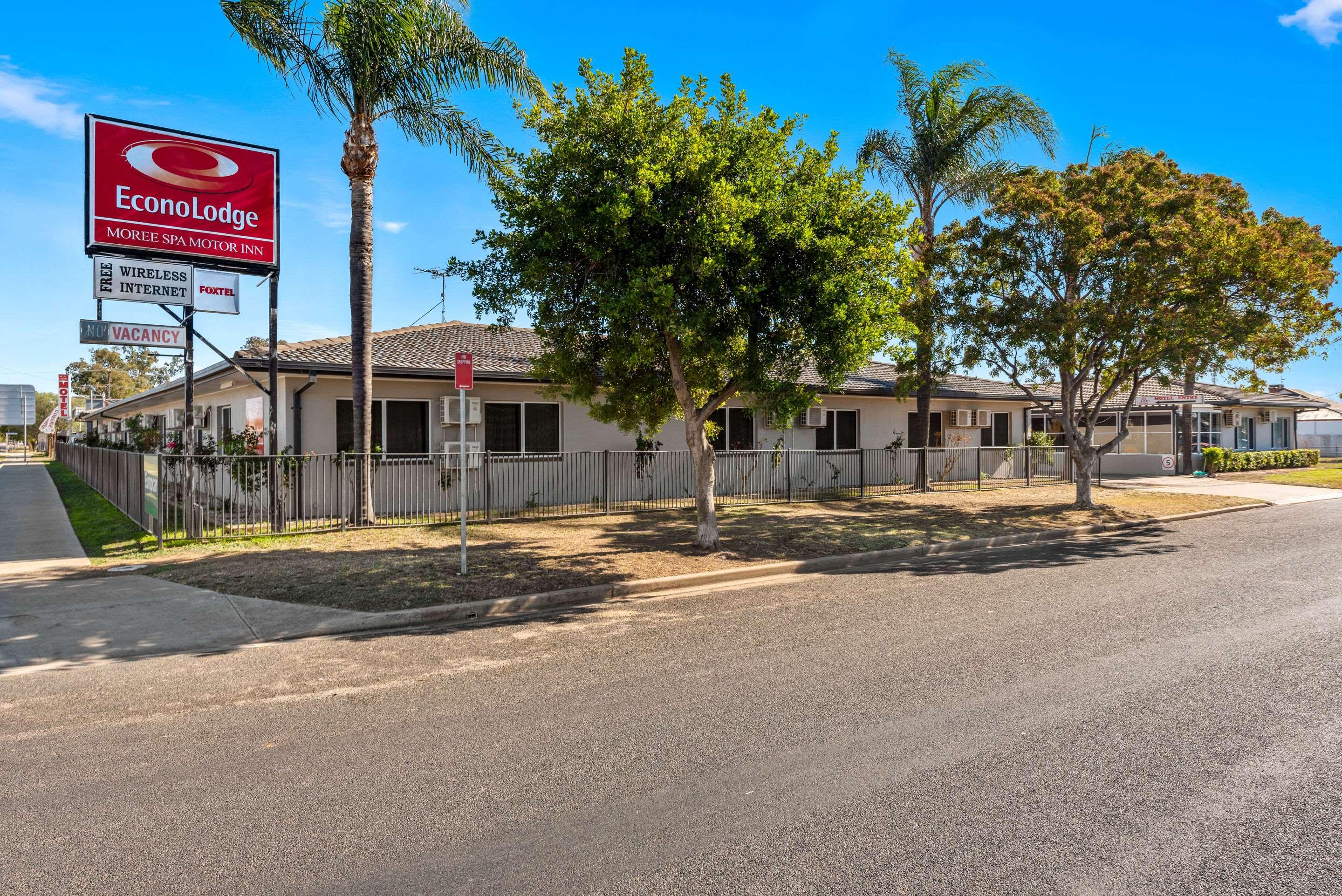 Econo Lodge Moree Spa Motor Inn — photo 4