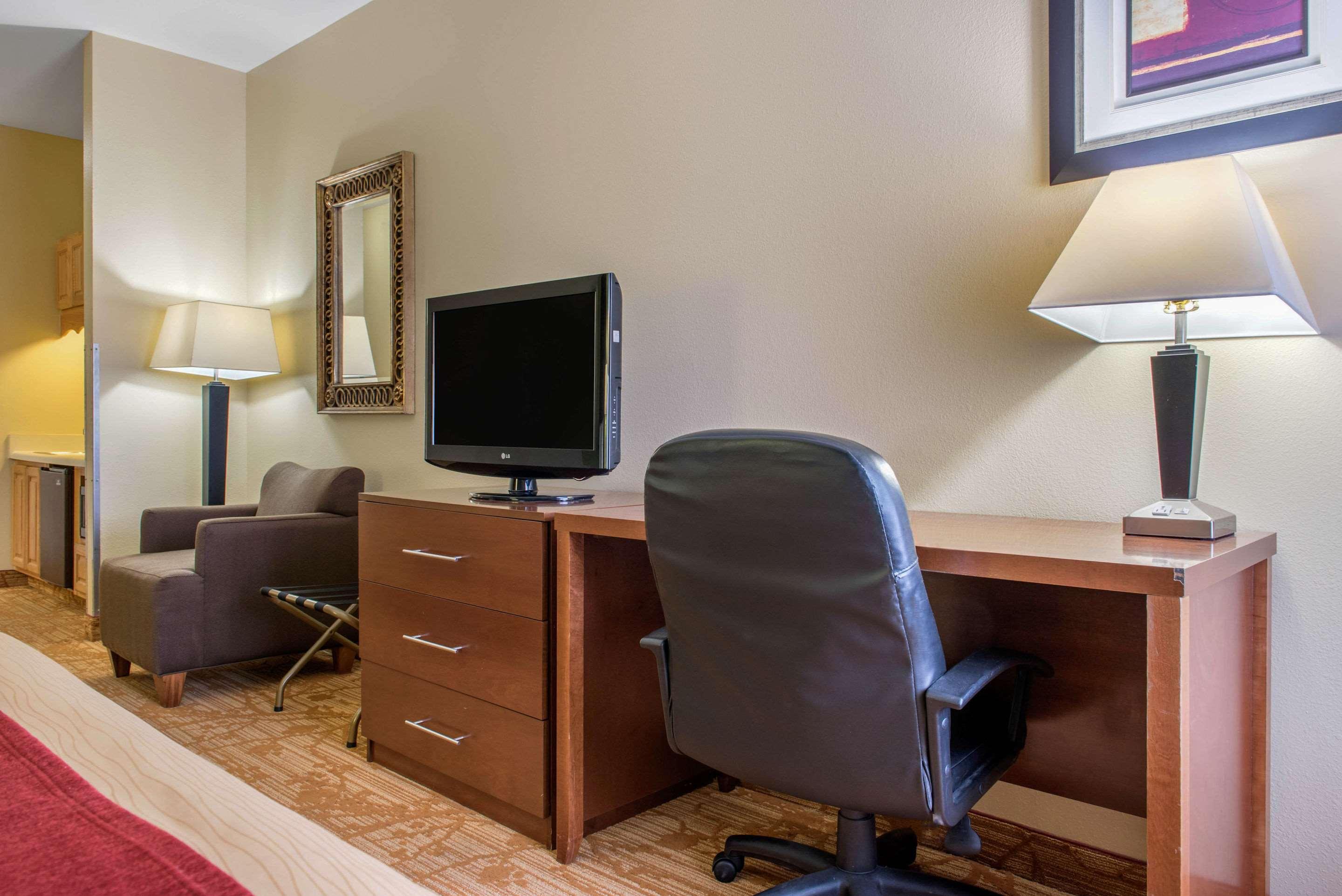 Comfort Inn — photo 5