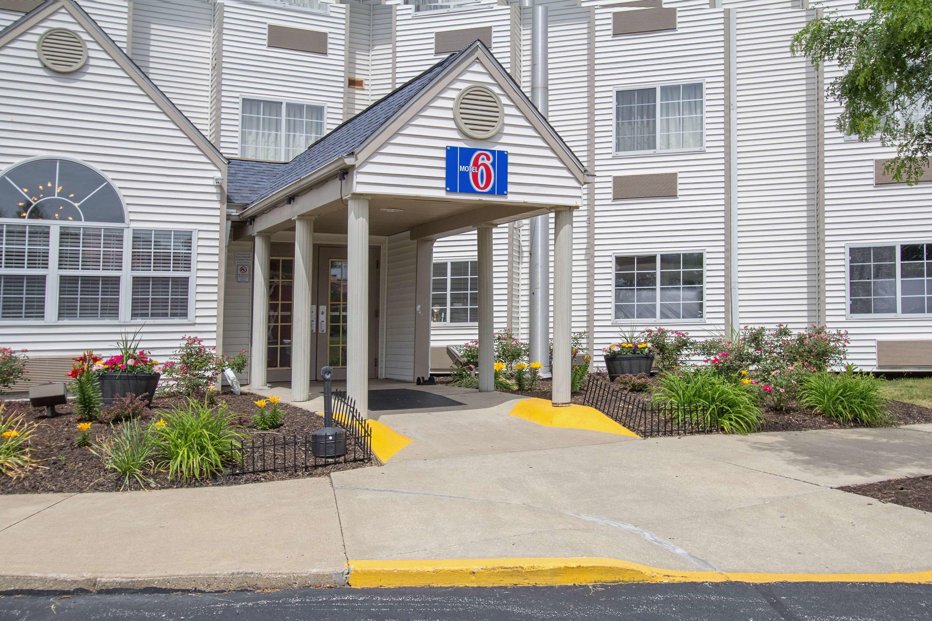 Motel 6 Streetsboro OH — photo 3