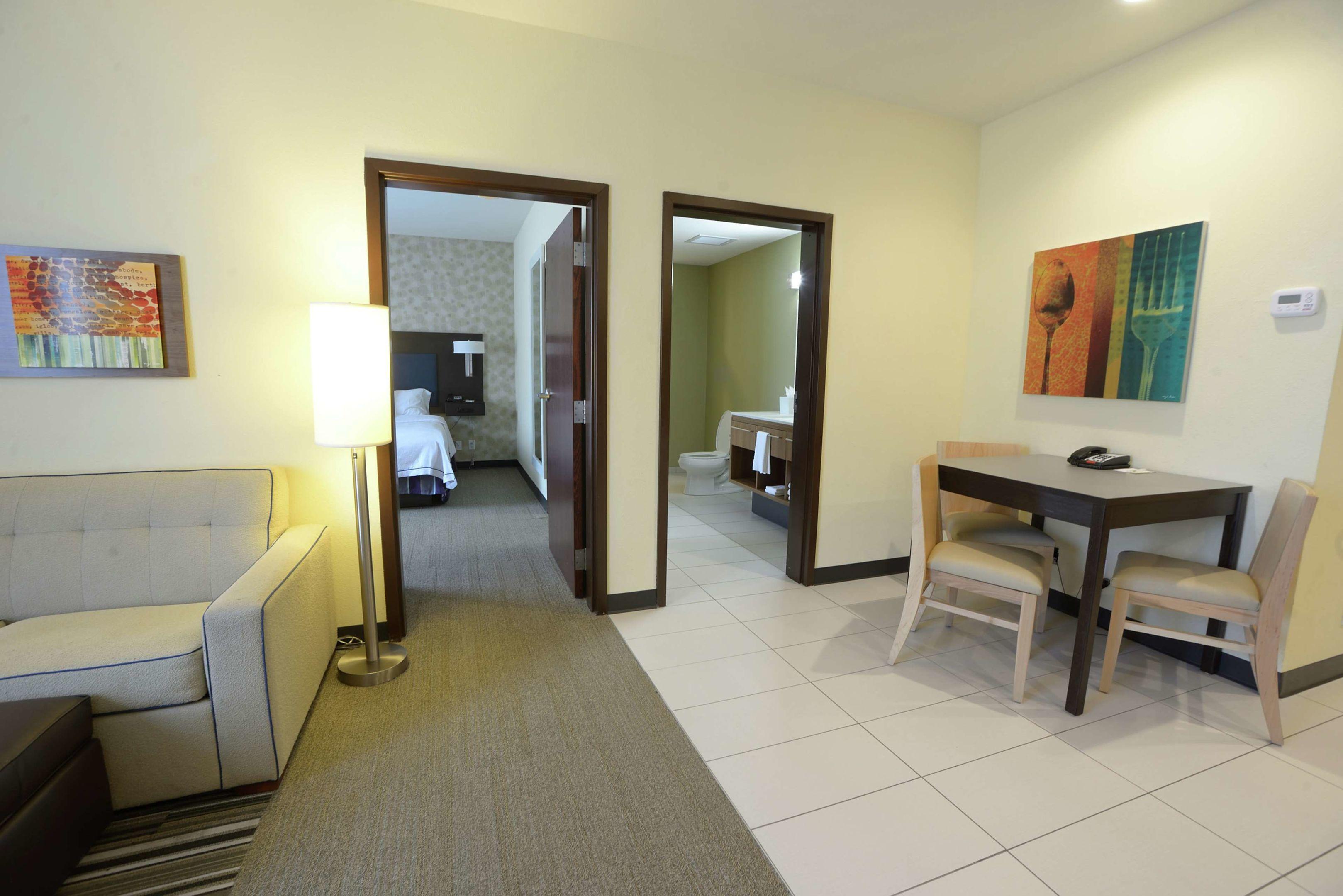 Home2 Suites by Hilton Edmond — photo 4