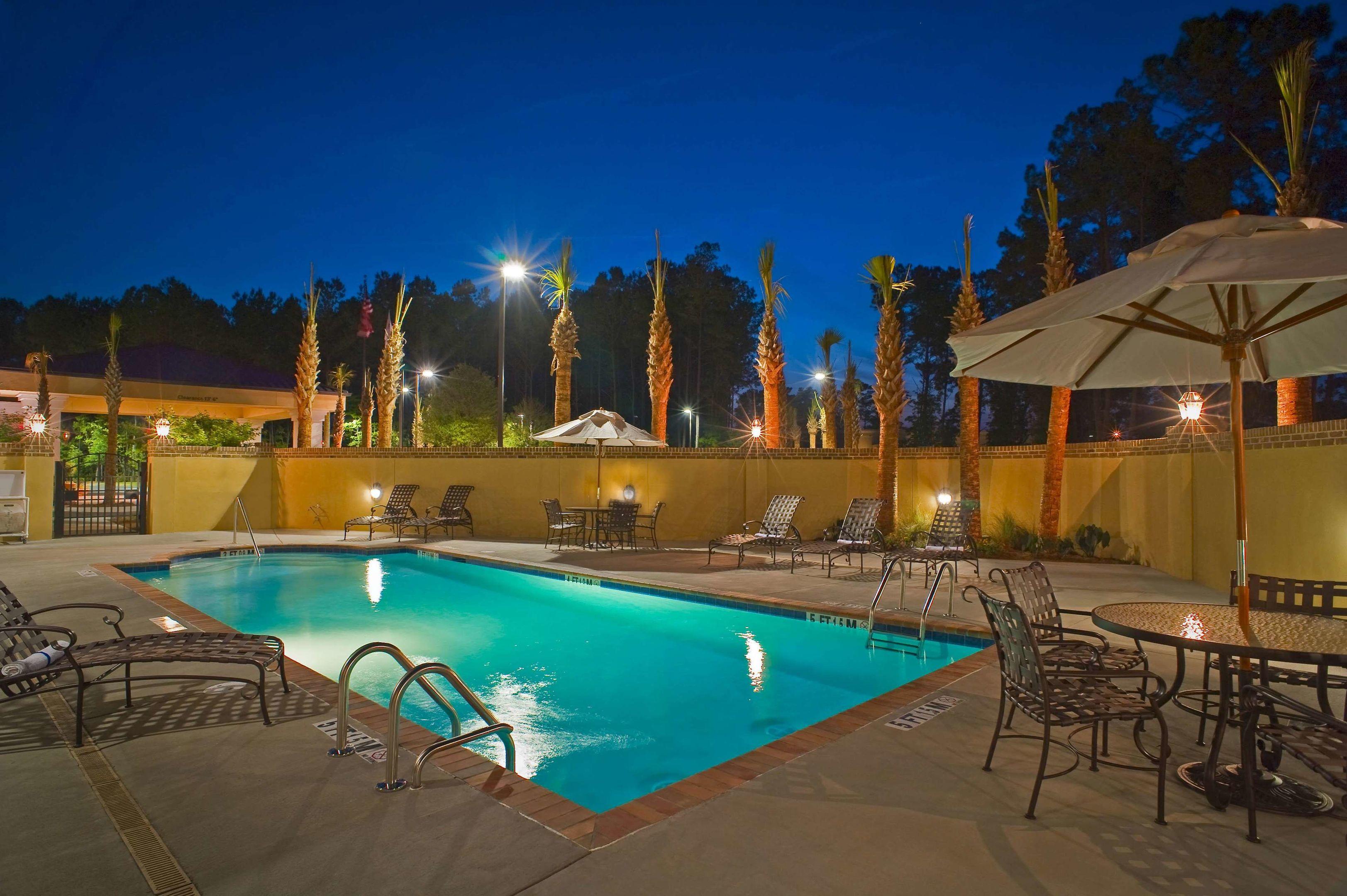 Hampton Inn & Suites North Charleston - University Blvd — photo 4