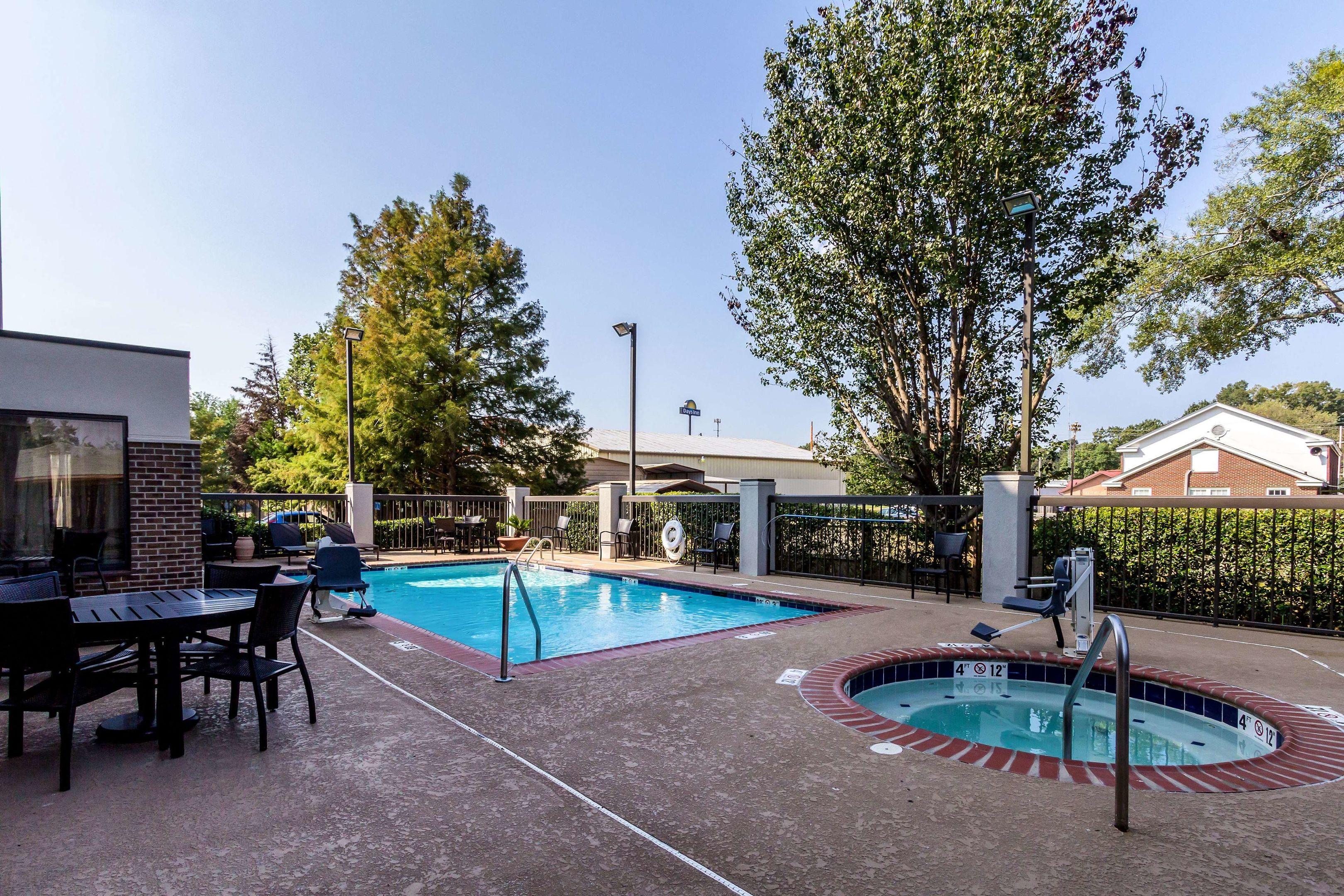 Hampton Inn Jackson Pearl Intl Airport — photo 4