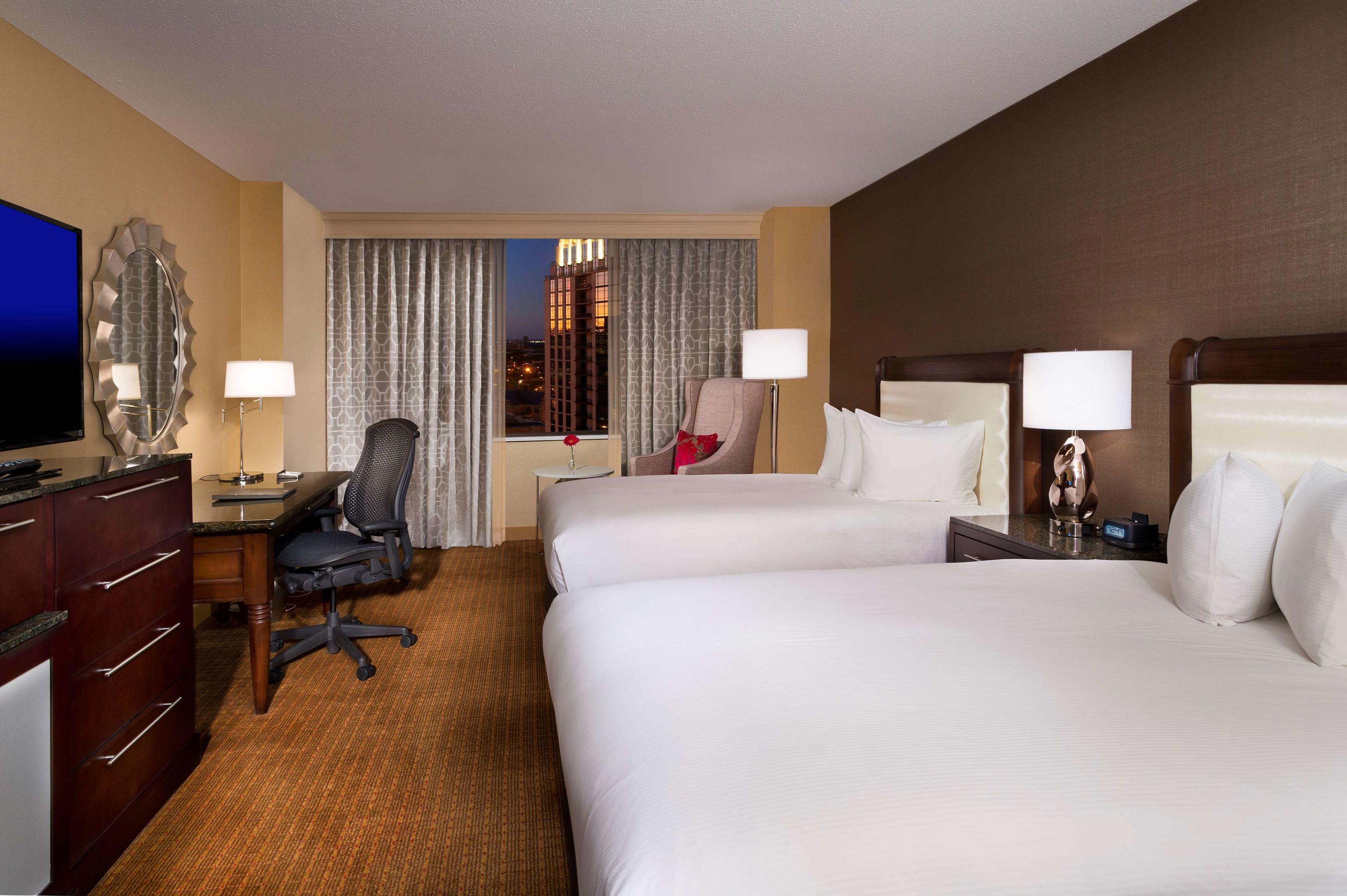 Hilton Minneapolis — photo 5