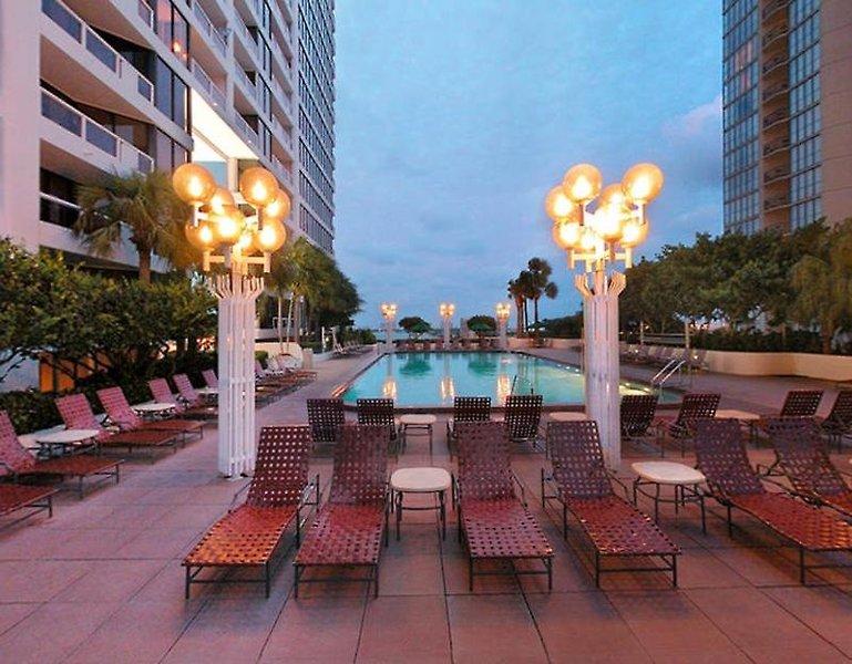 DoubleTree Grand Hotel Biscayne Bay