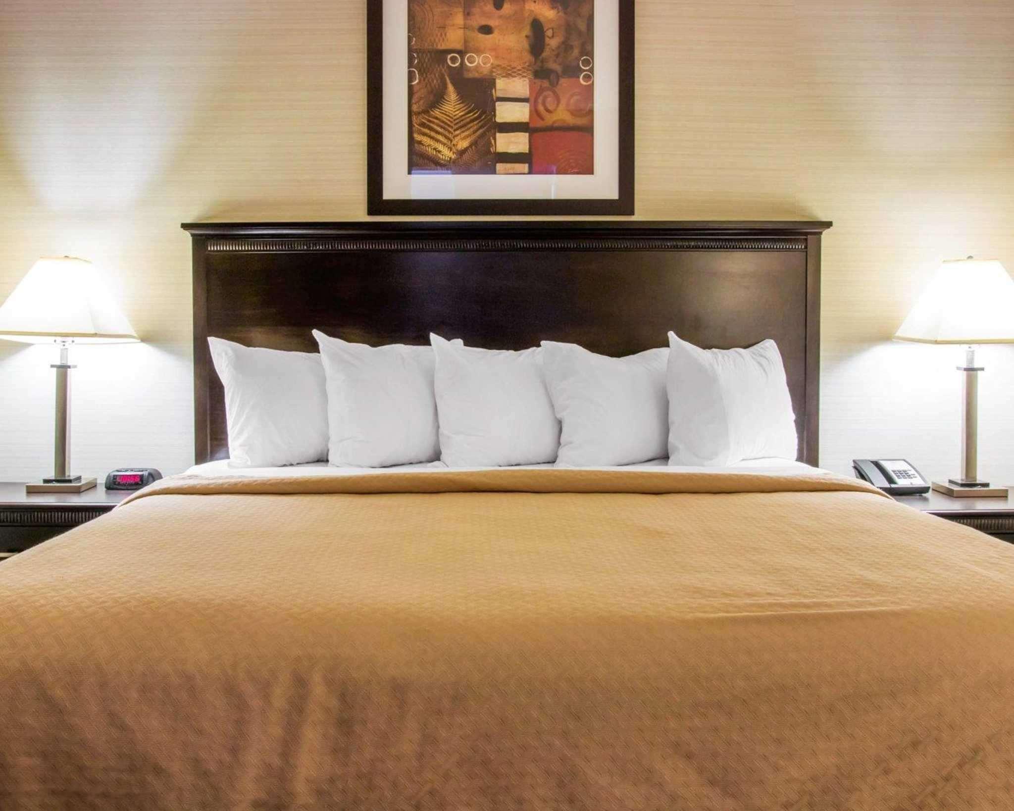 Quality Inn & Suites Next to the Casino — photo 4