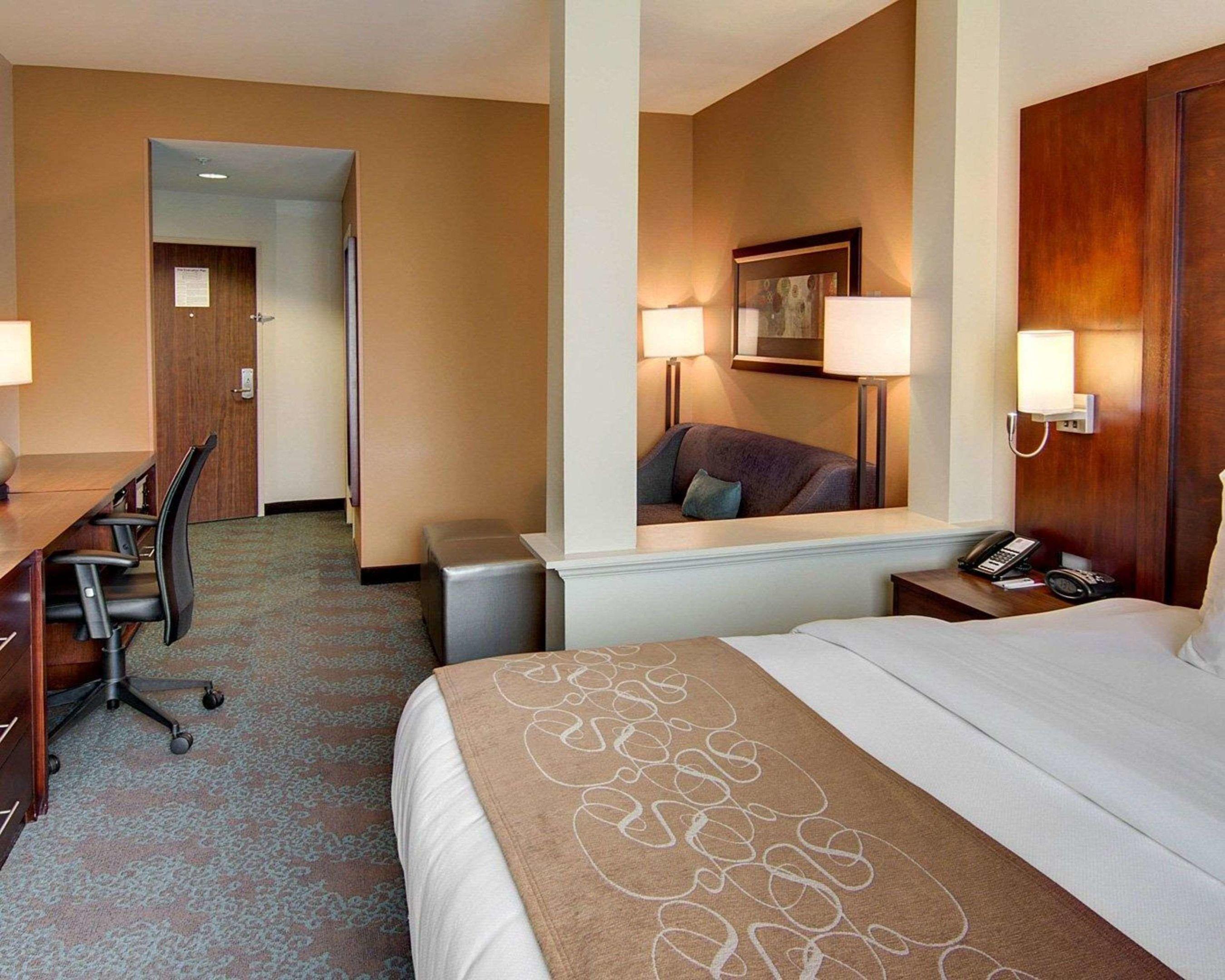 Comfort Suites Texarkana — photo 5