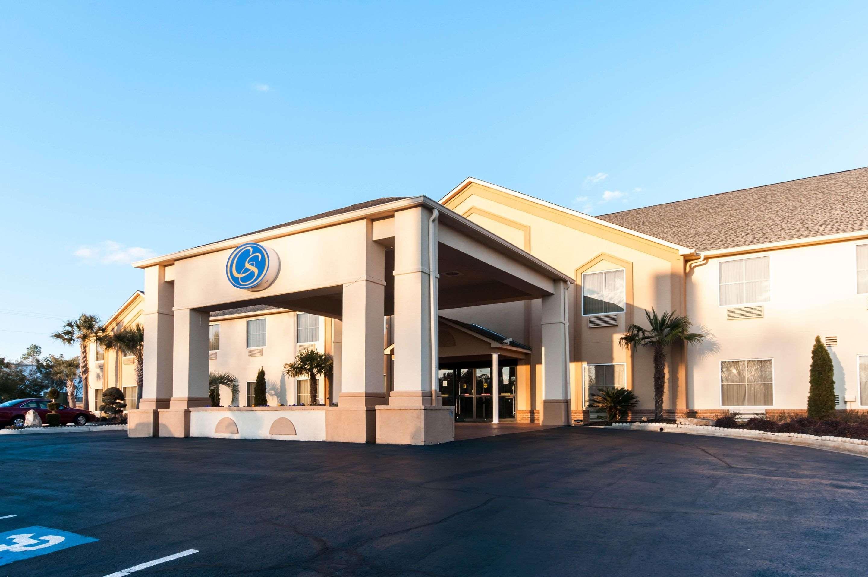 Comfort Suites — photo 4