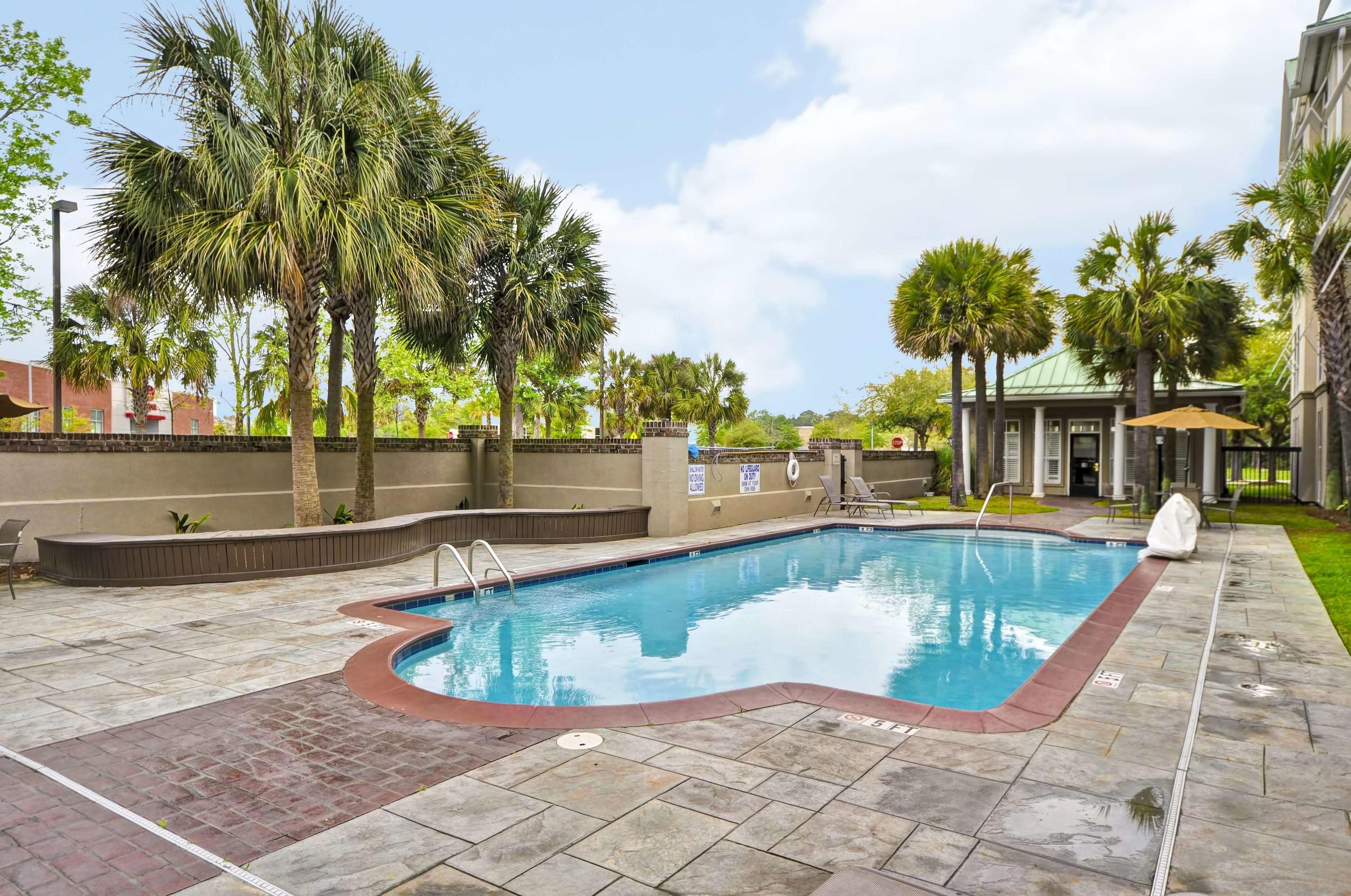 Hampton Inn & Suites Charleston West Ashley — photo 4