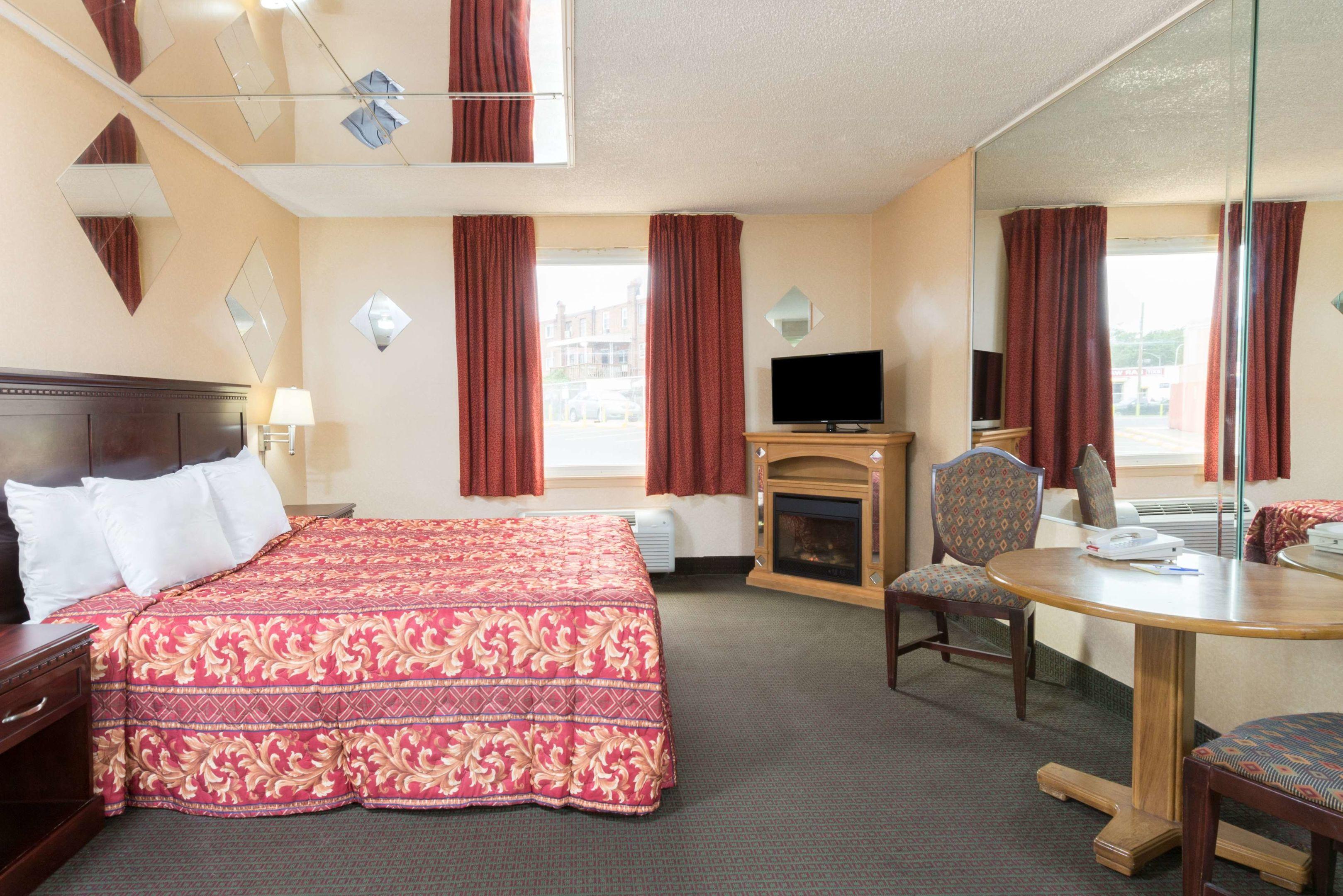 Days Inn Philadelphia - Roosevelt Boulevard — photo 4