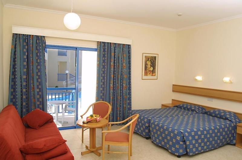 Kissos Hotel — photo 4