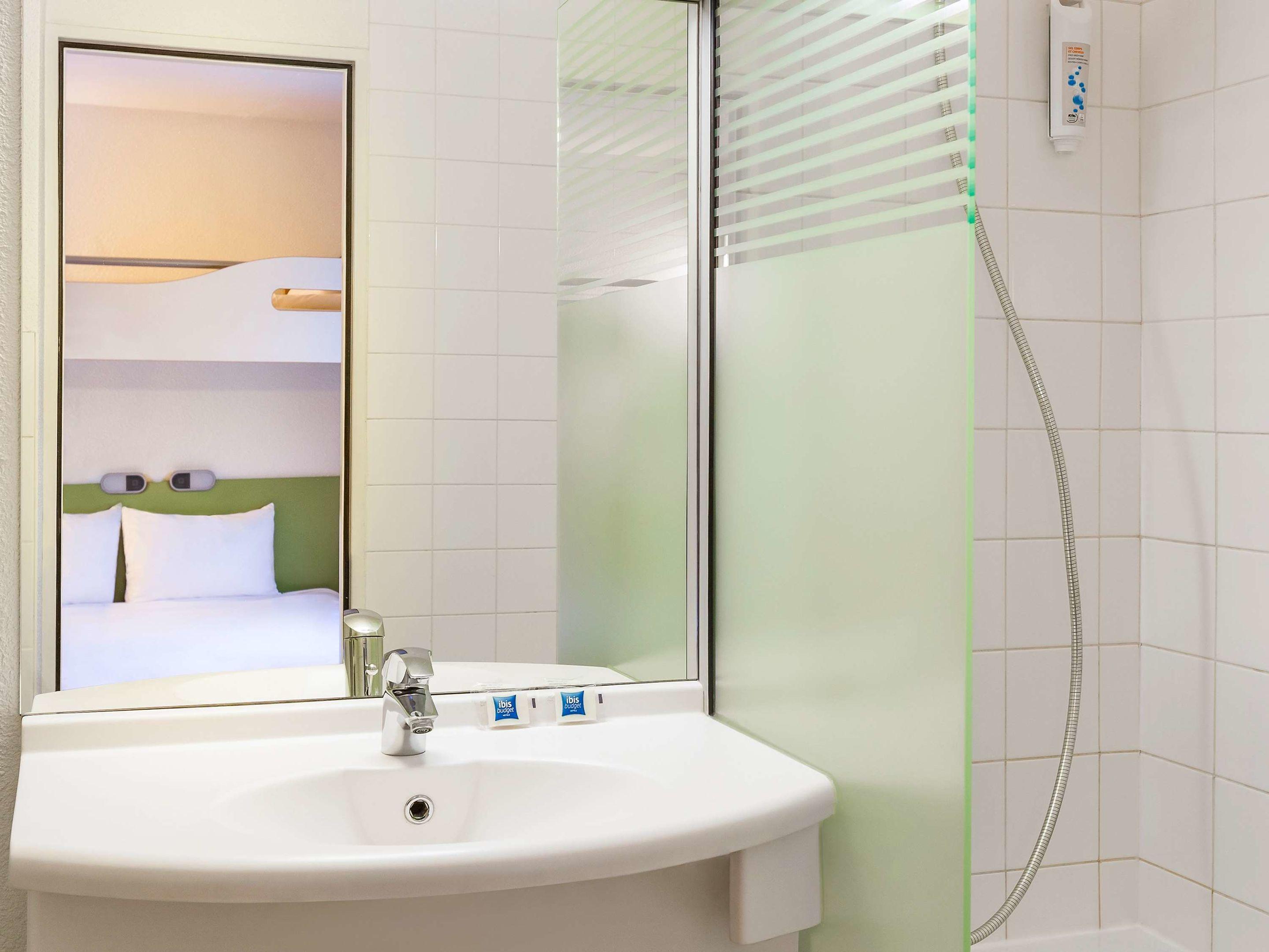 ibis budget Marne-la-Vallée Pontault-Combault — photo 5
