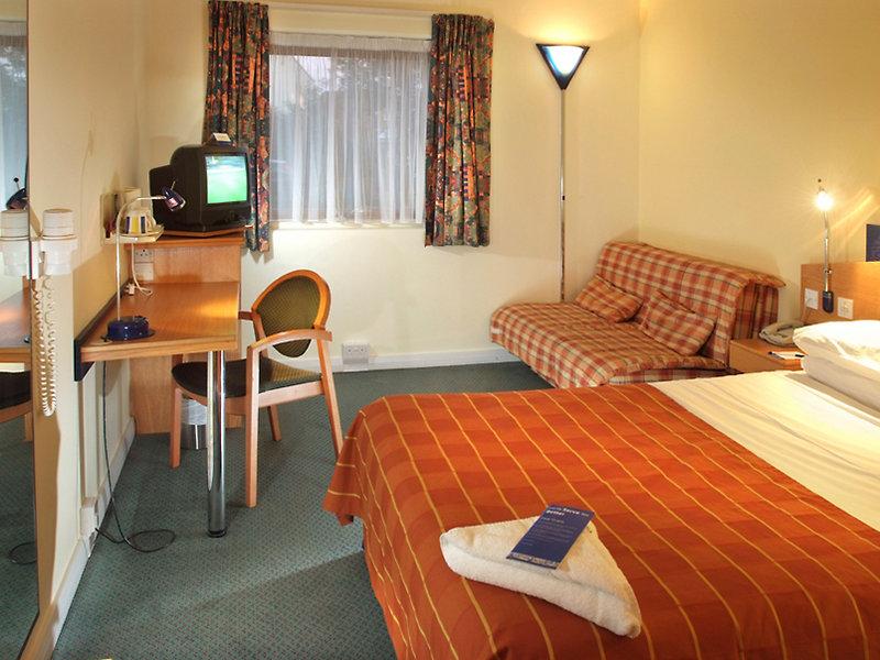 Holiday Inn Express Taunton M5, Jct 25 — photo 3