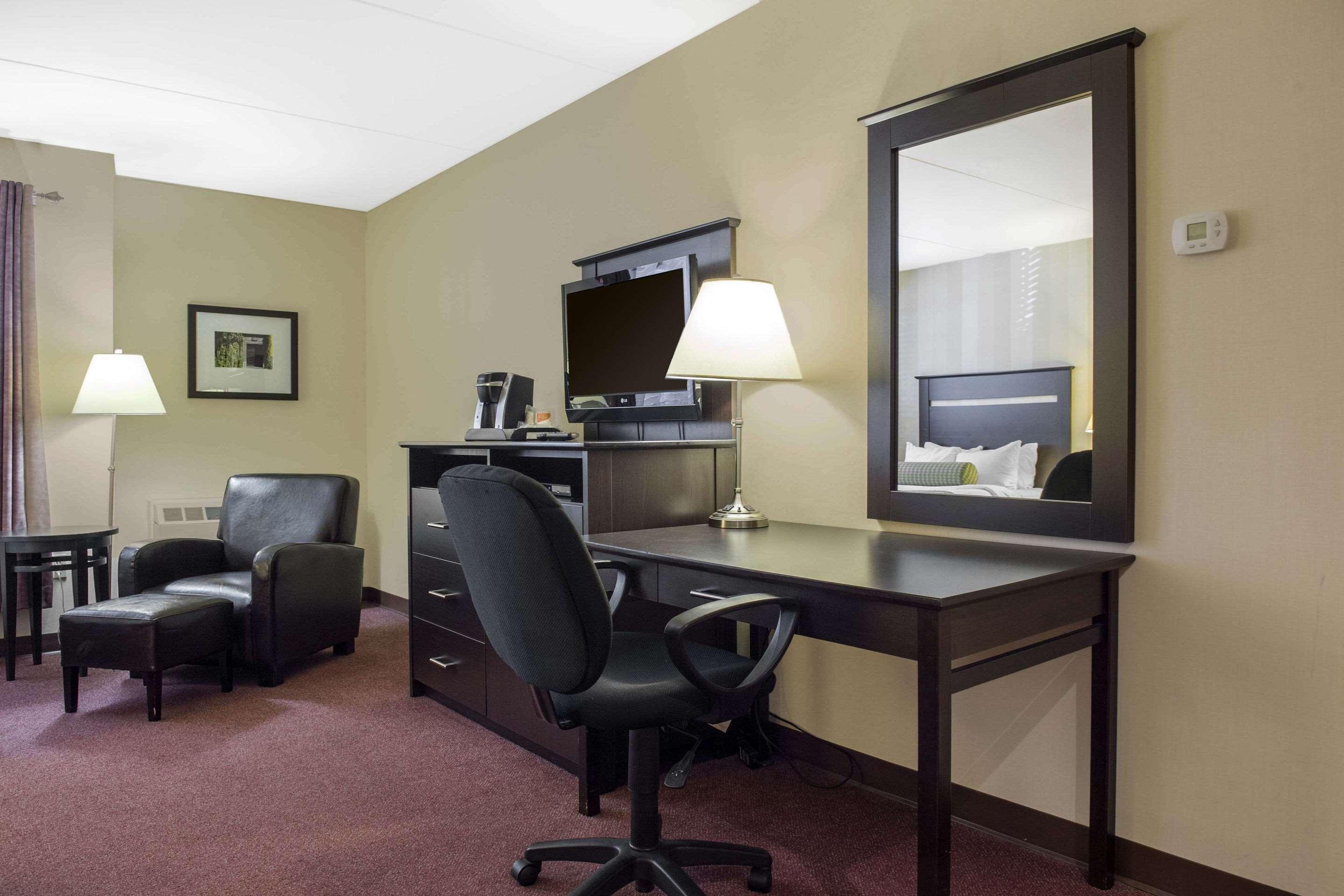 Clarion Hotel & Conference Centre — photo 5