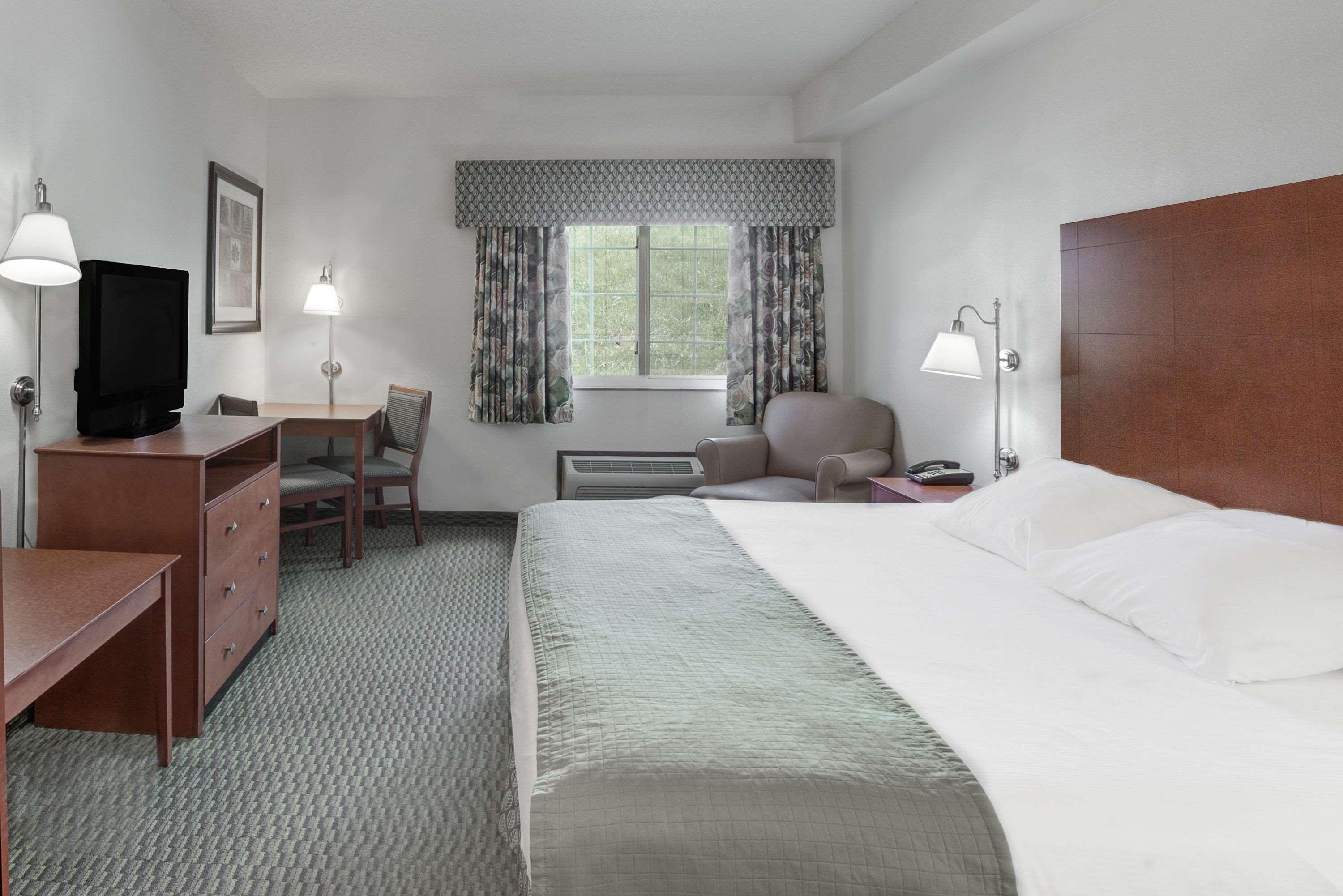 Days Inn Carroll — photo 4