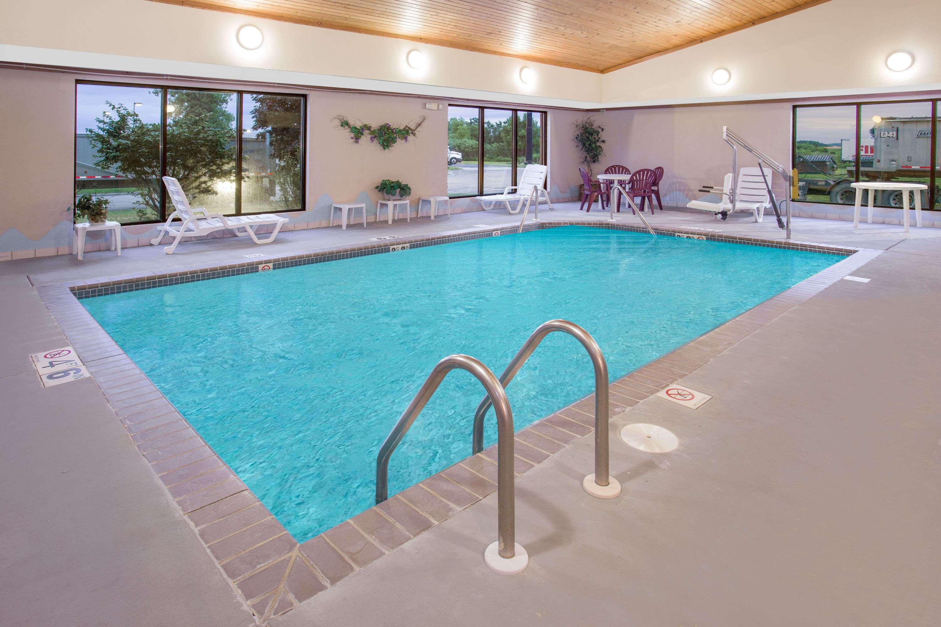 Days Inn Madison Northeast — photo 4