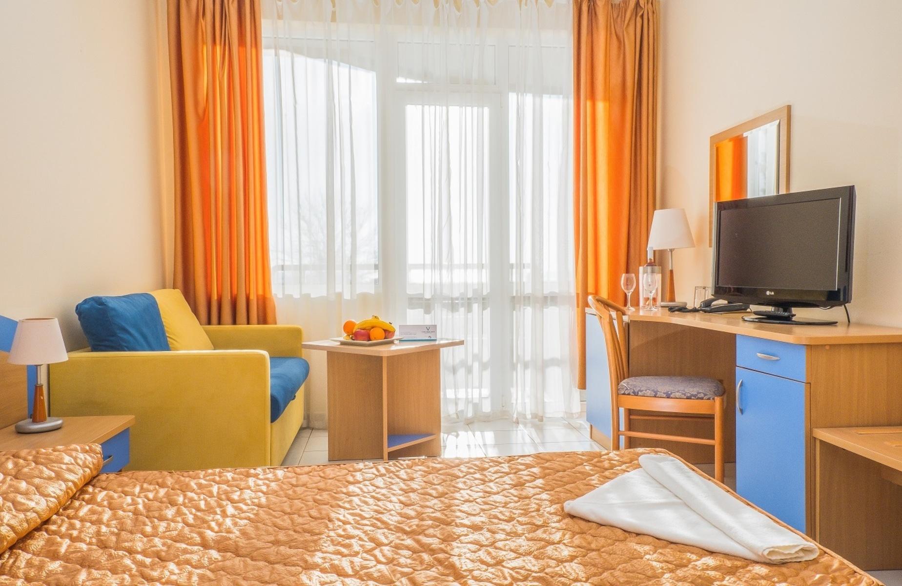 Hotel Dolphin — photo 3