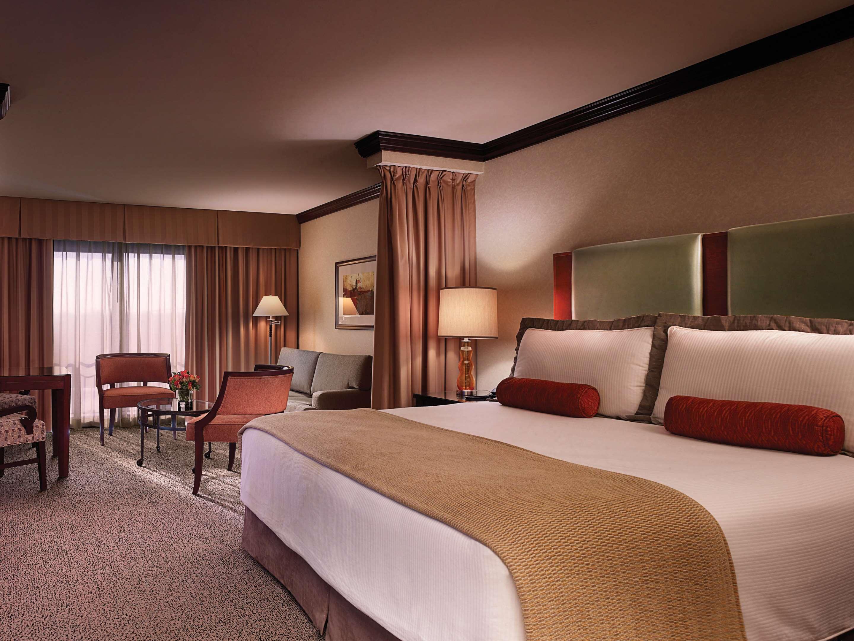Ameristar Casino Hotel Kansas City — photo 5