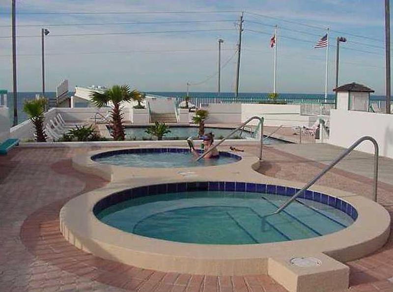 Surfside Resort — photo 4
